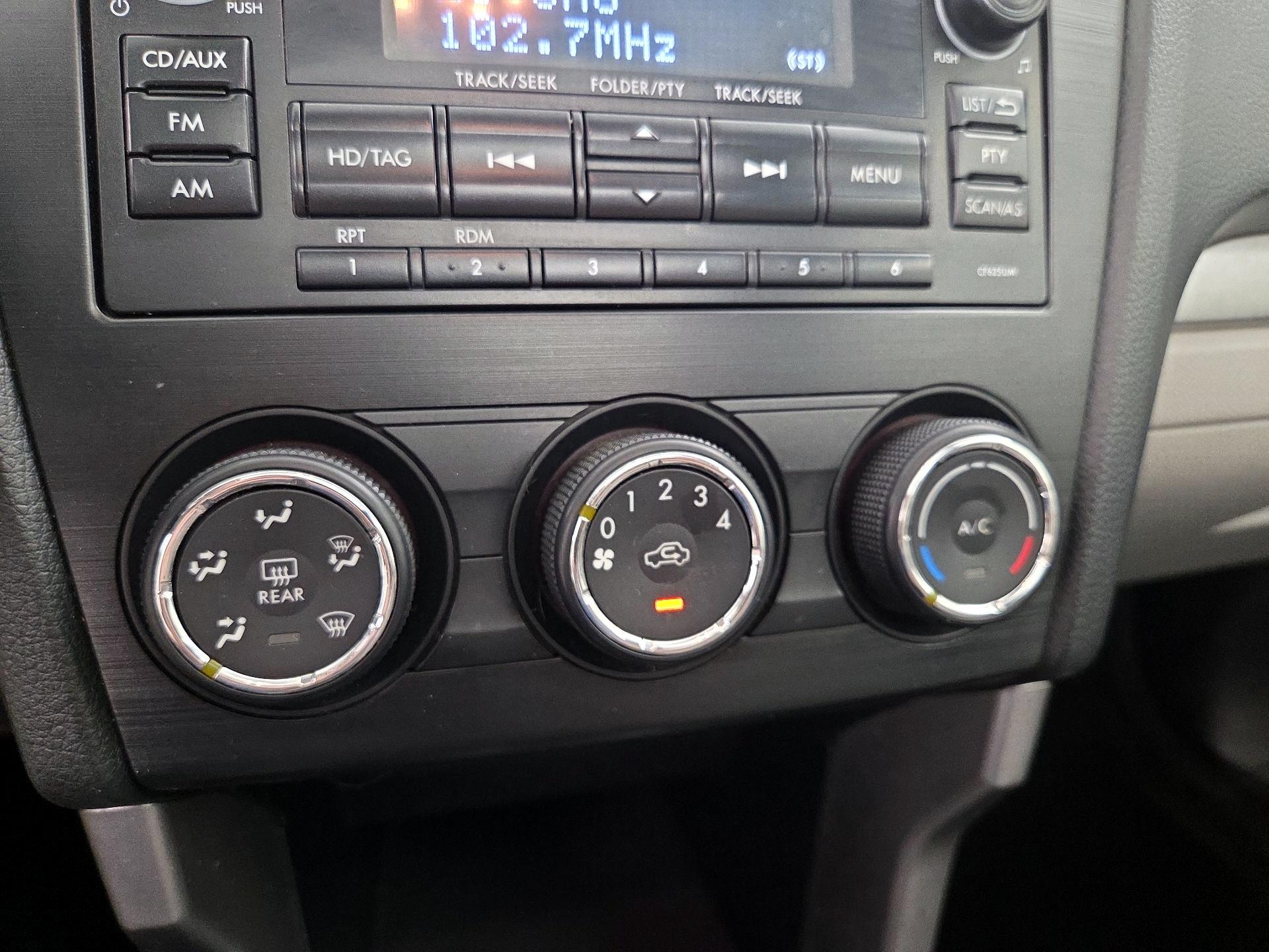 Thumbnail: 2015 Subaru Forester - 15