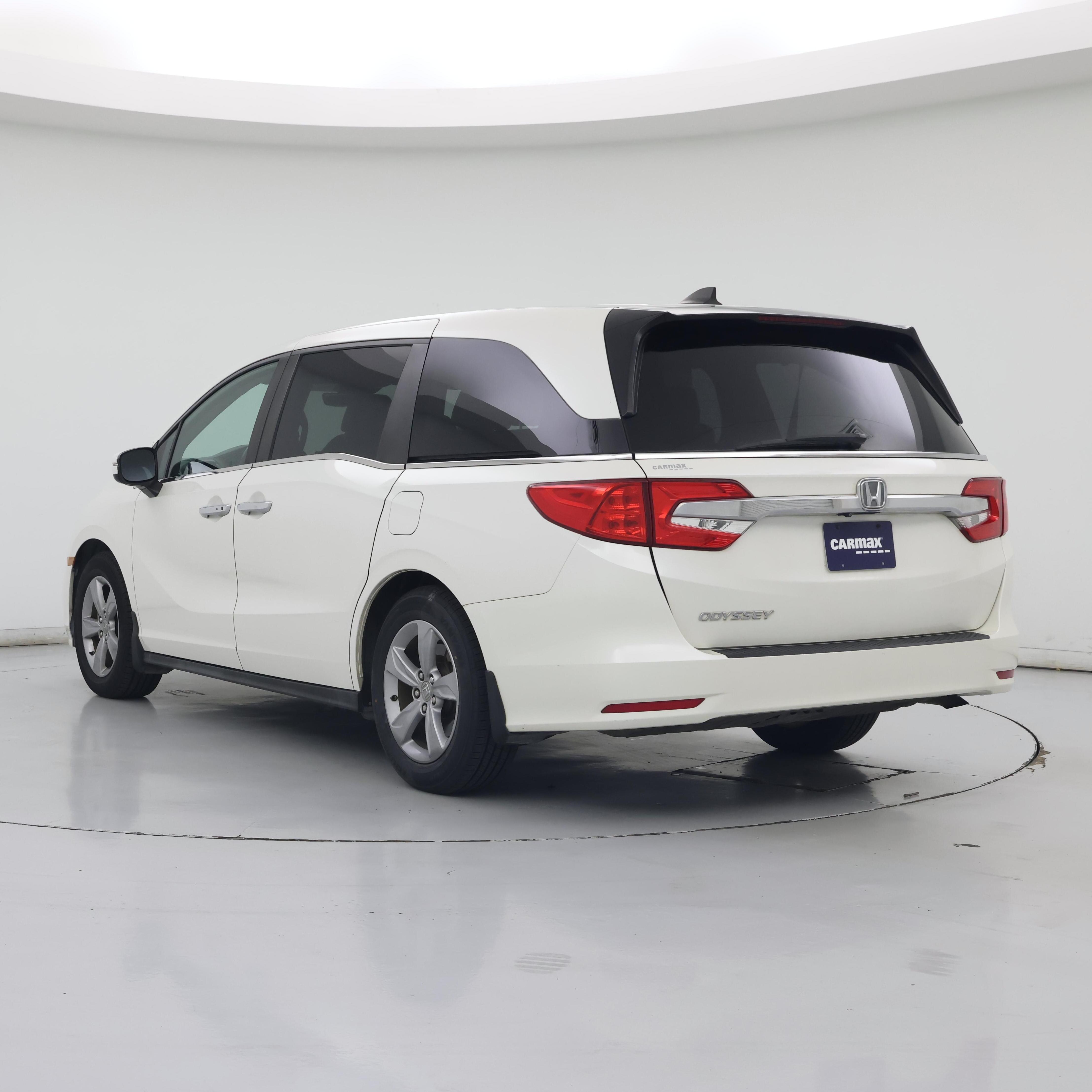 Thumbnail: 2018 Honda Odyssey - 2