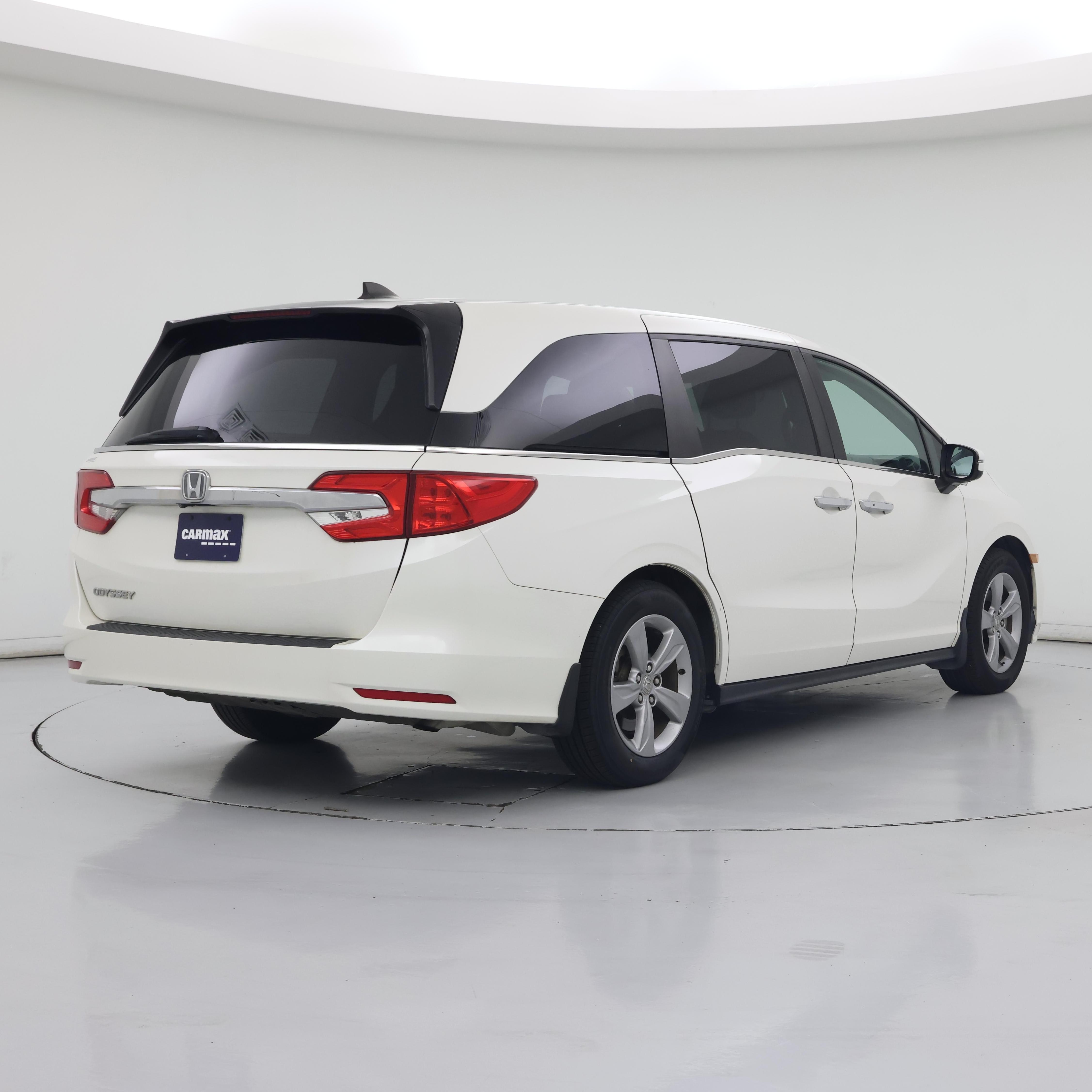 Thumbnail: 2018 Honda Odyssey - 8