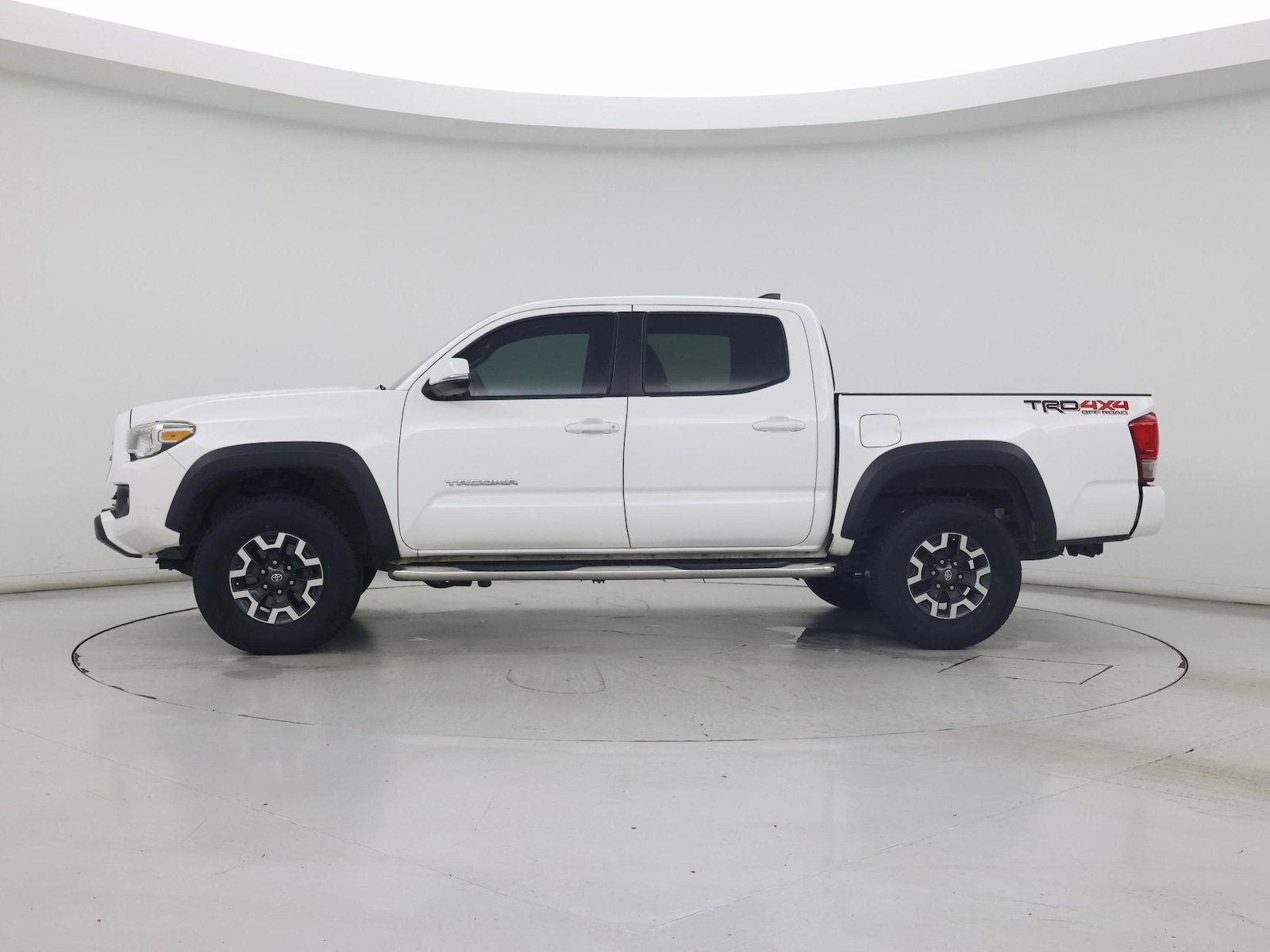 2017 Toyota Tacoma TRD Off Road - Photo 4