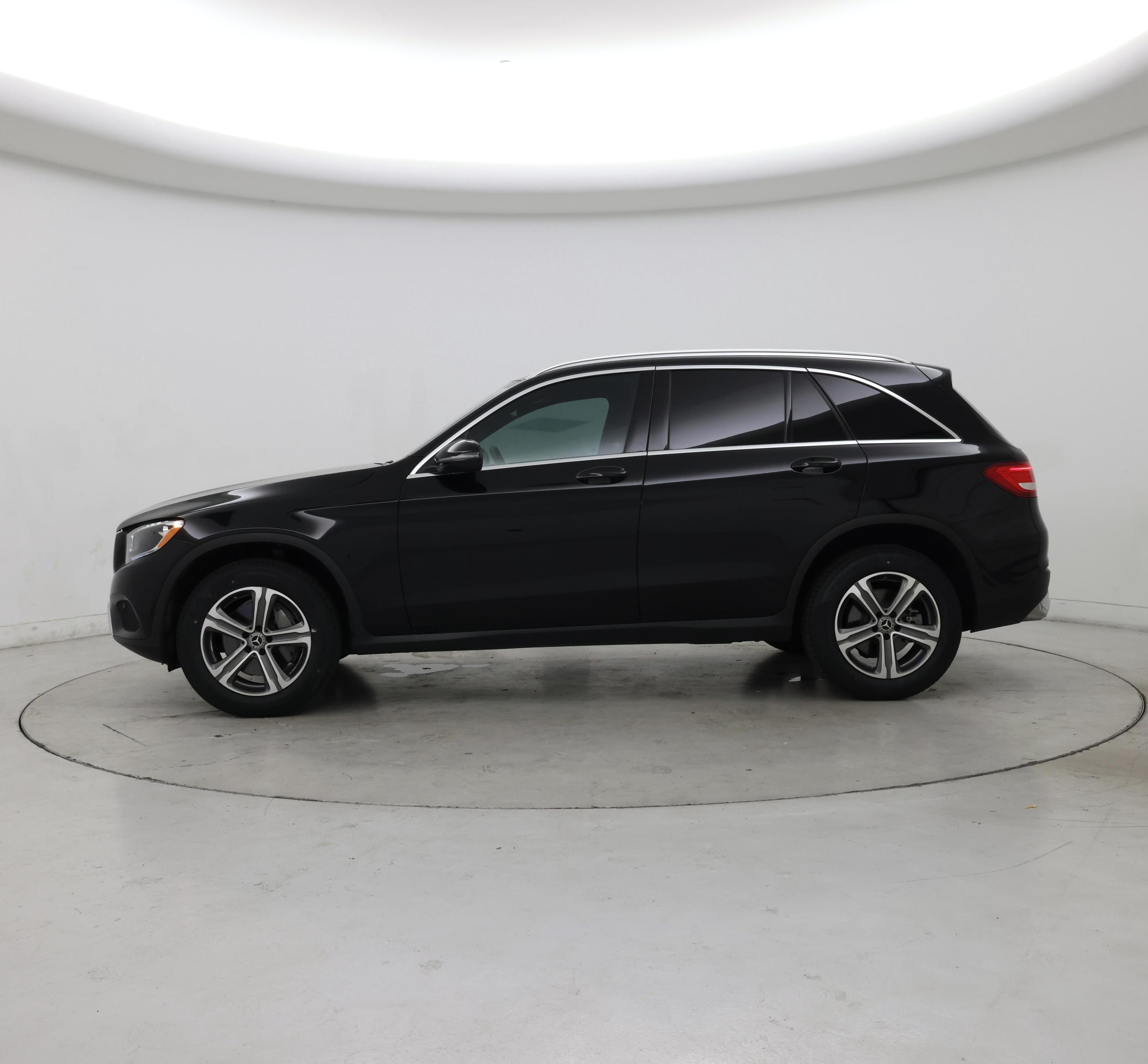 Thumbnail: 2019 Mercedes-Benz GLC - 3