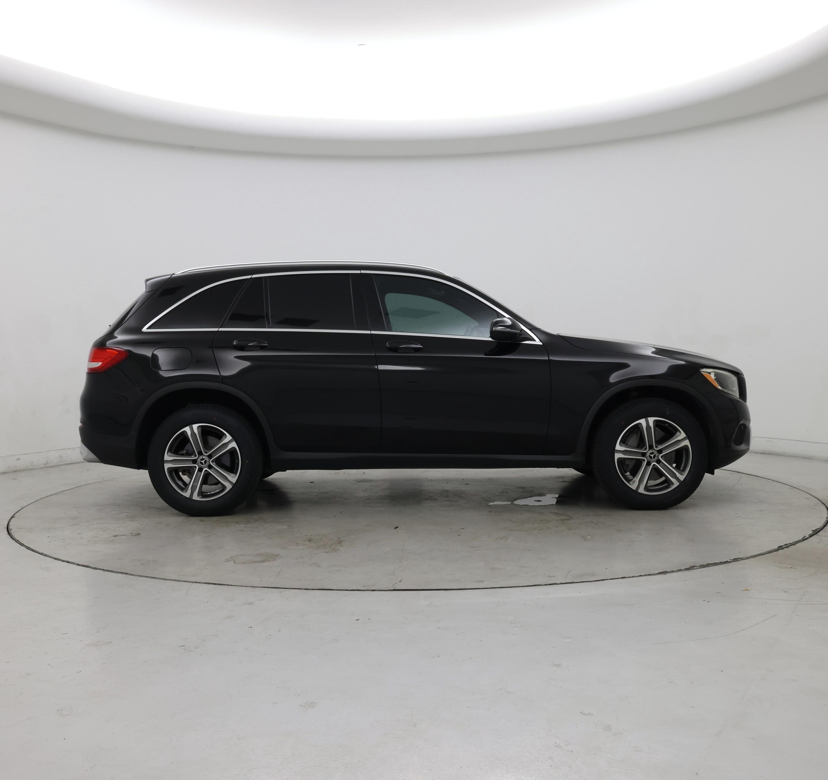 Thumbnail: 2019 Mercedes-Benz GLC - 7