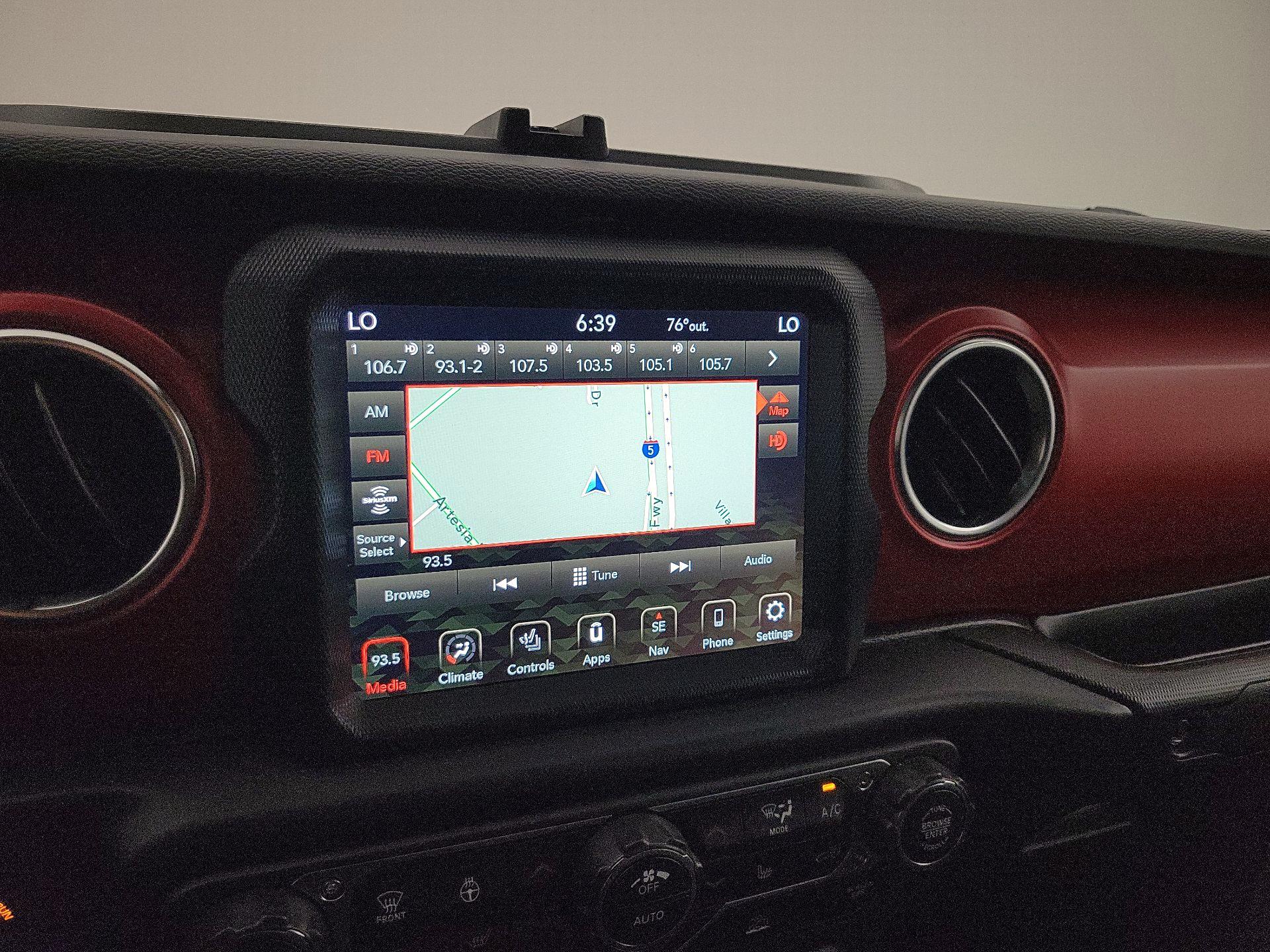 Thumbnail: 2023 Jeep Gladiator - 14