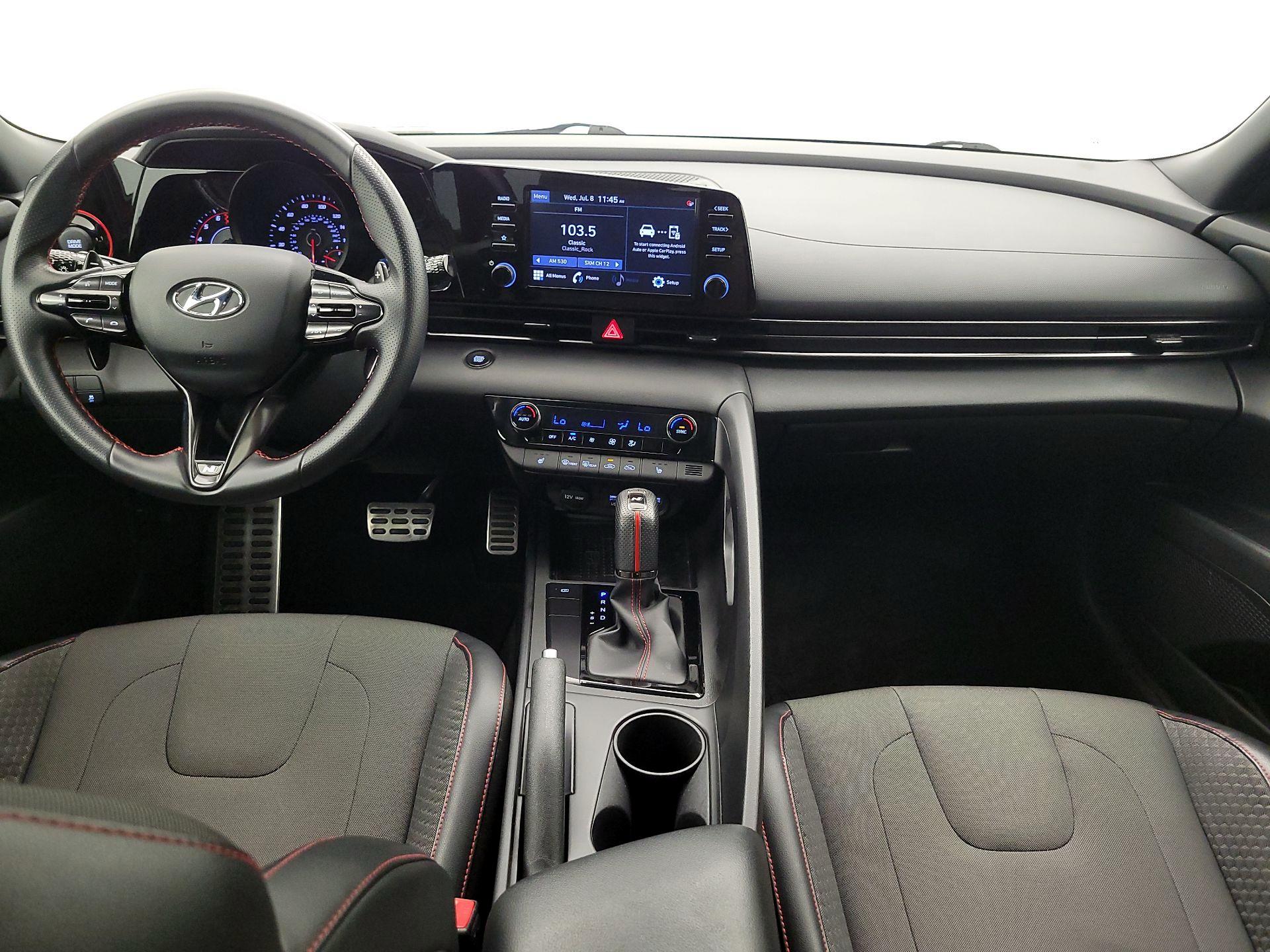 Thumbnail: 2022 Hyundai Elantra - 9