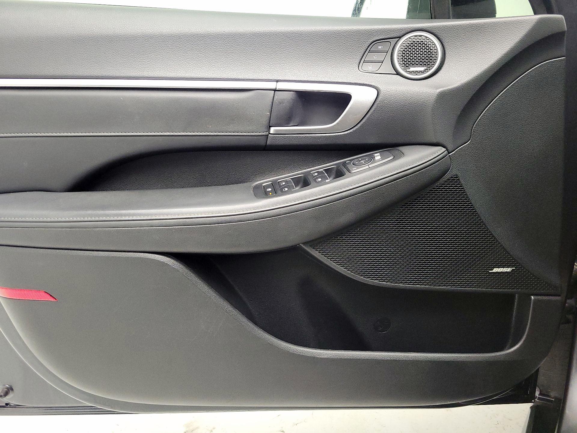 Thumbnail: 2020 Hyundai Sonata - 12