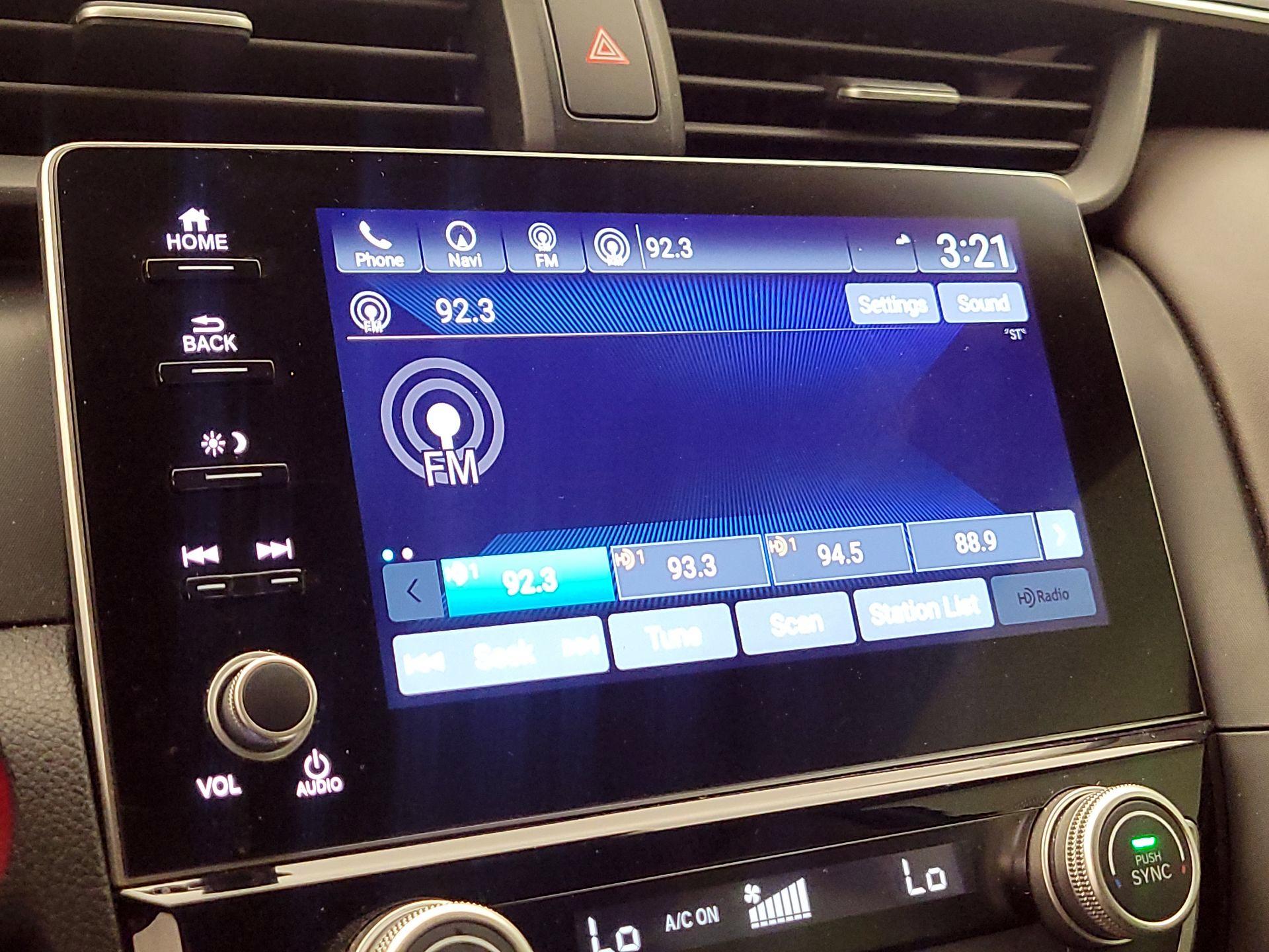 Thumbnail: 2020 Honda Insight - 16