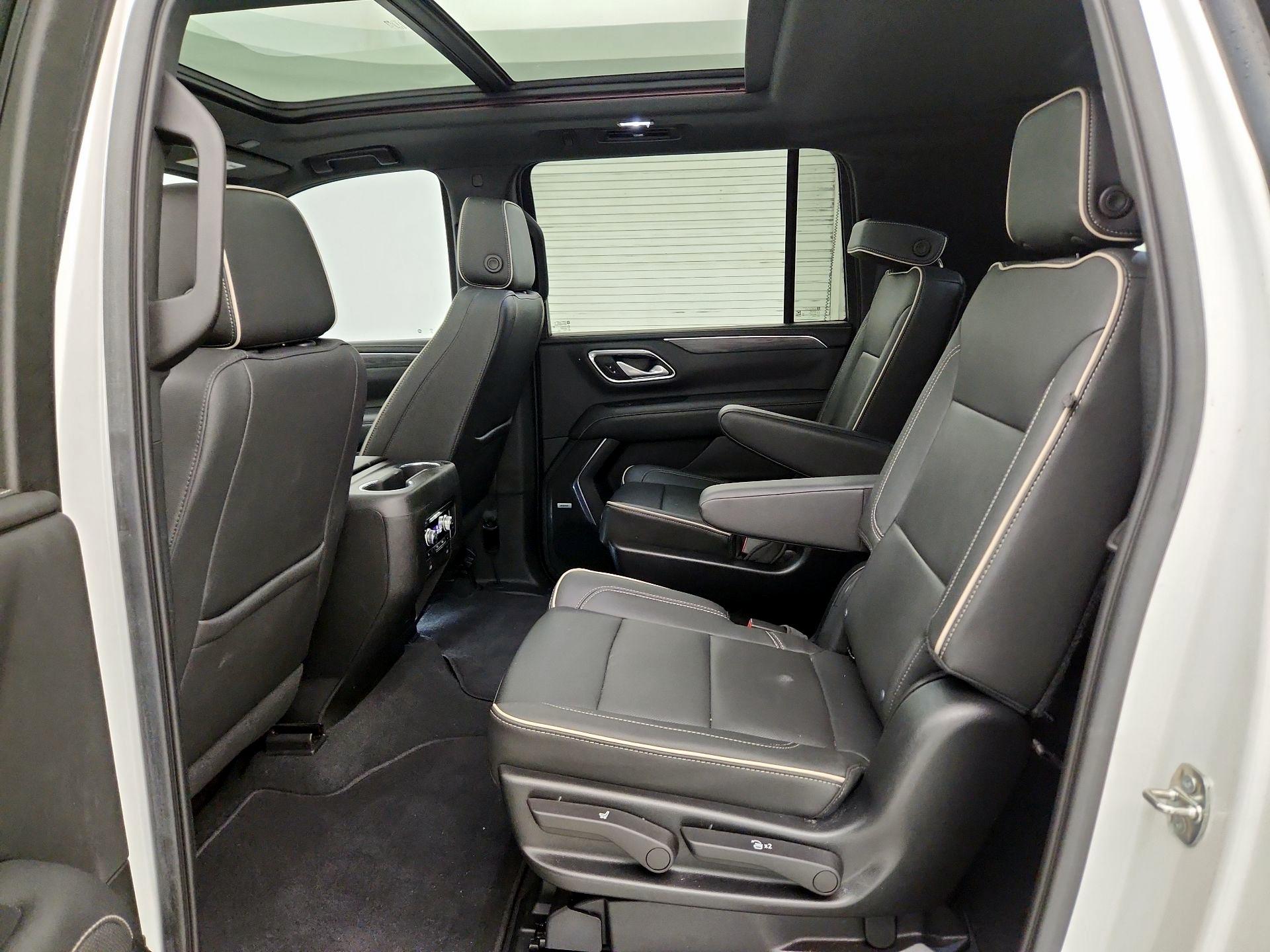 Thumbnail: 2022 GMC Yukon XL - 20