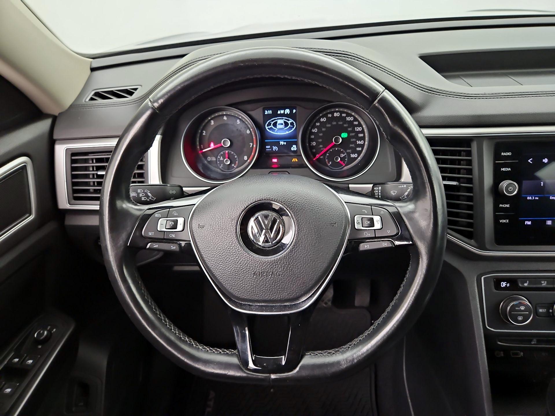 Thumbnail: 2018 Volkswagen Atlas - 10