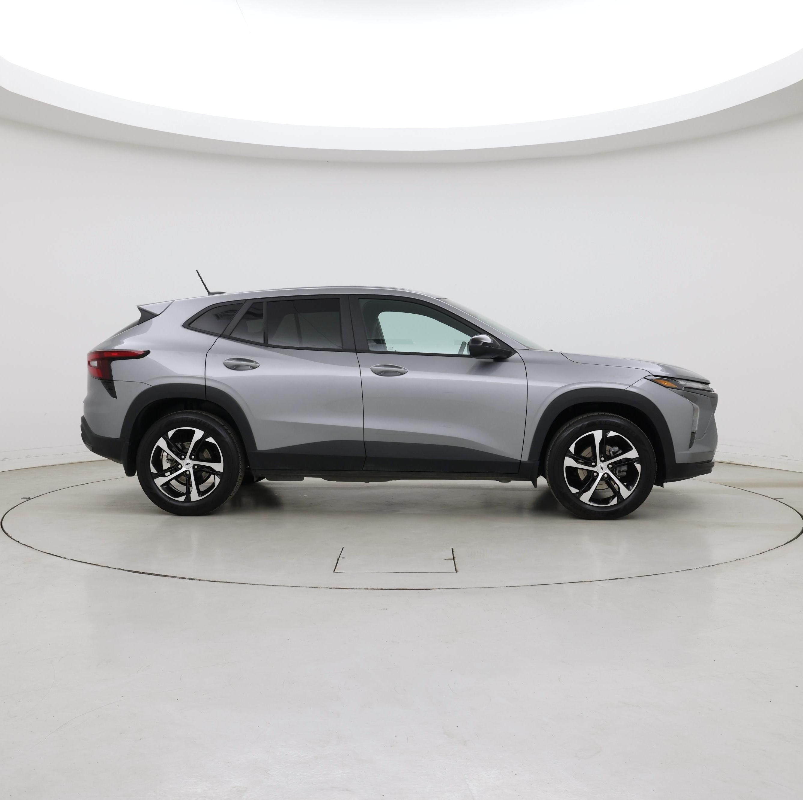 Thumbnail: 2025 Chevrolet Trax - 7