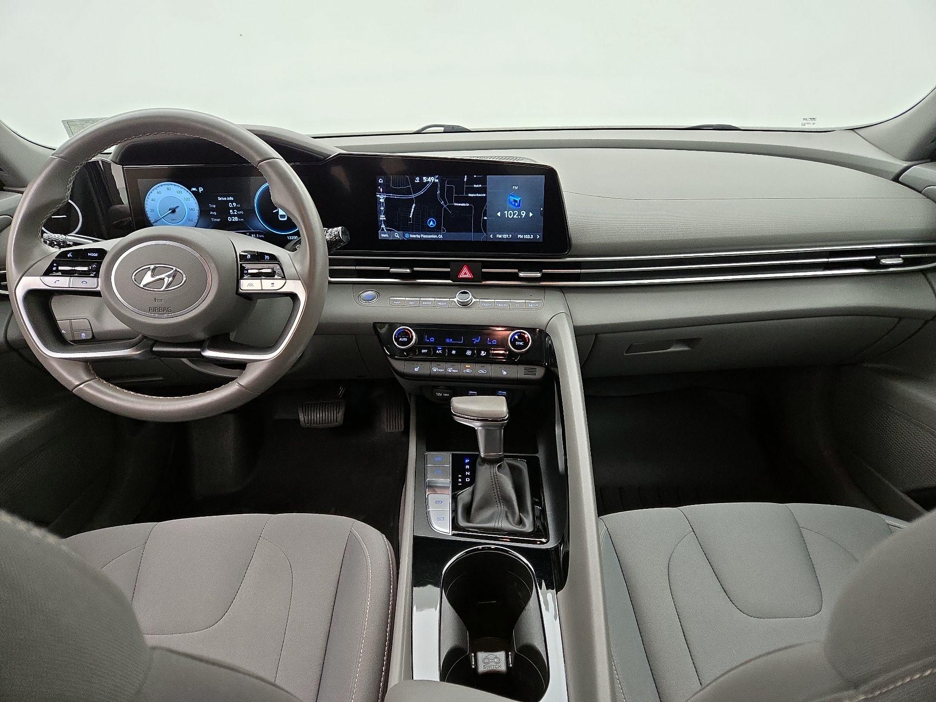 Thumbnail: 2023 Hyundai Elantra - 9