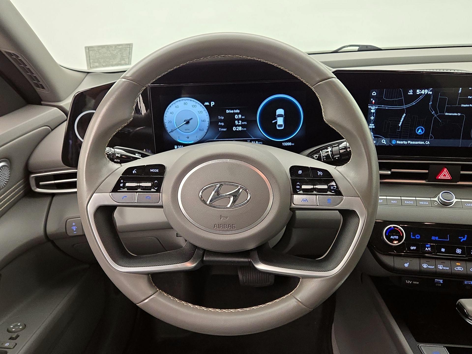 Thumbnail: 2023 Hyundai Elantra - 10