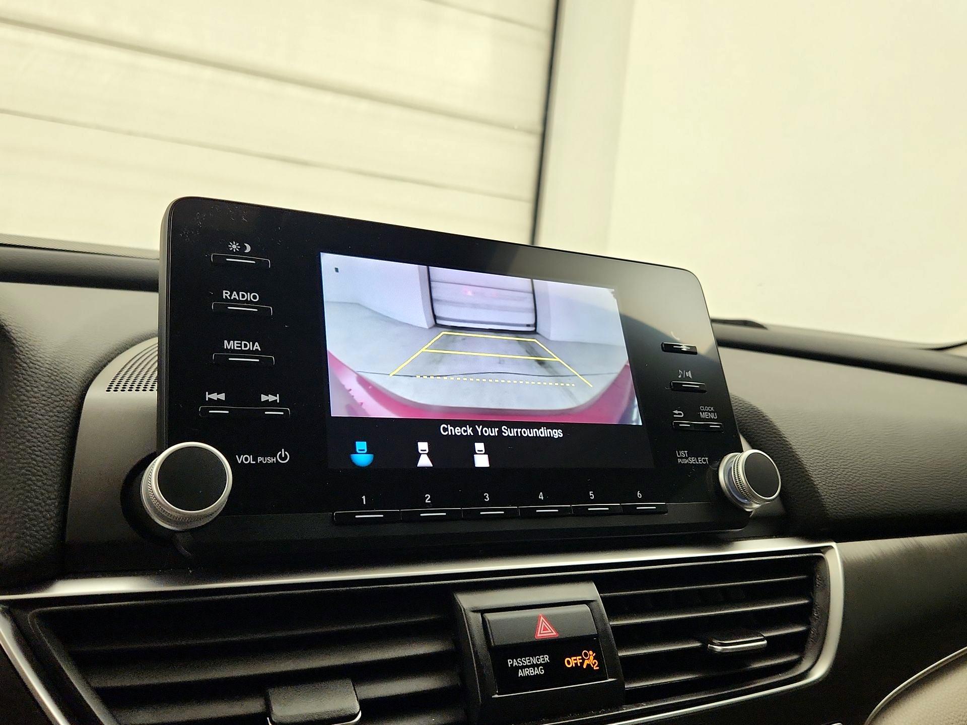 Thumbnail: 2018 Honda Accord - 14
