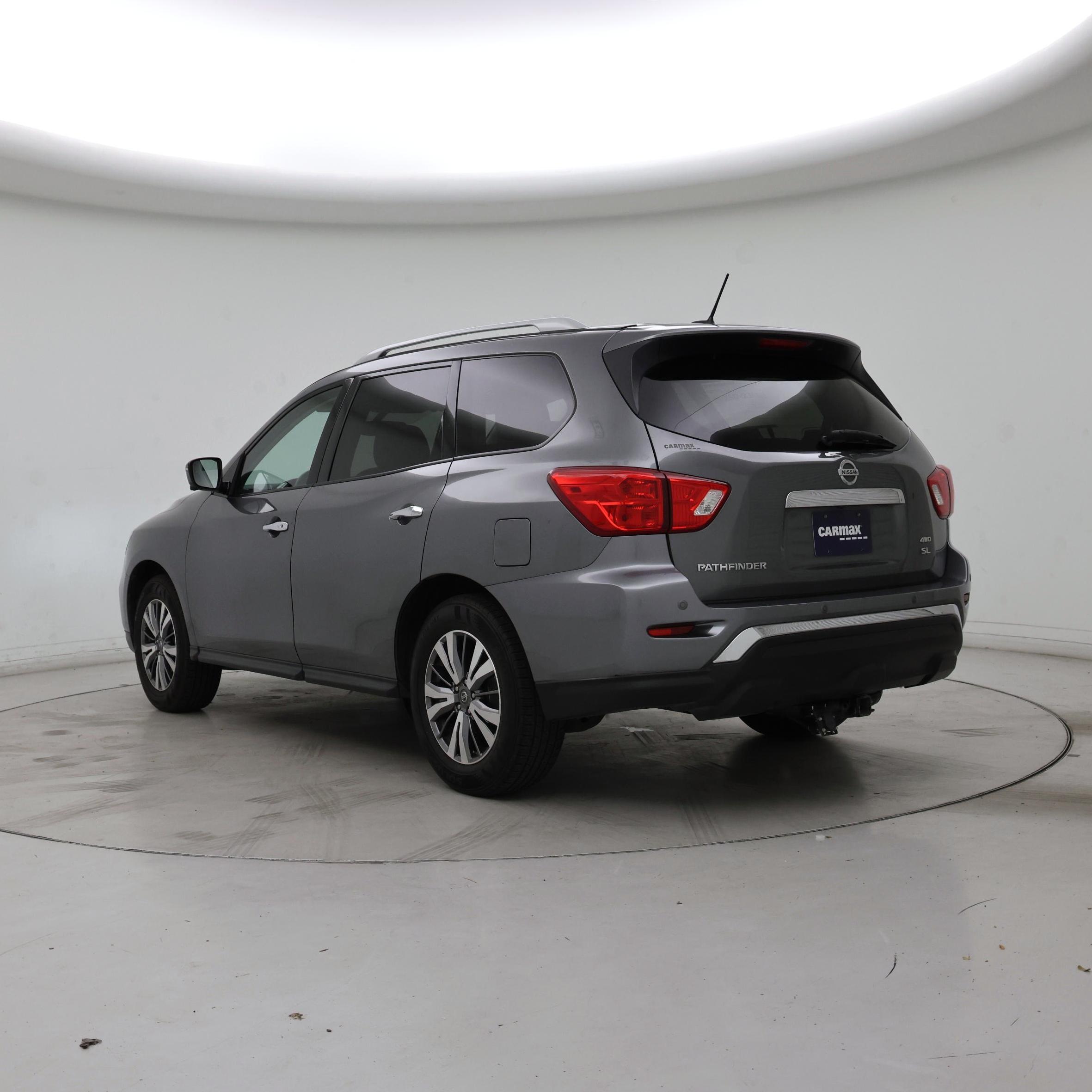 Thumbnail: 2018 Nissan Pathfinder - 2