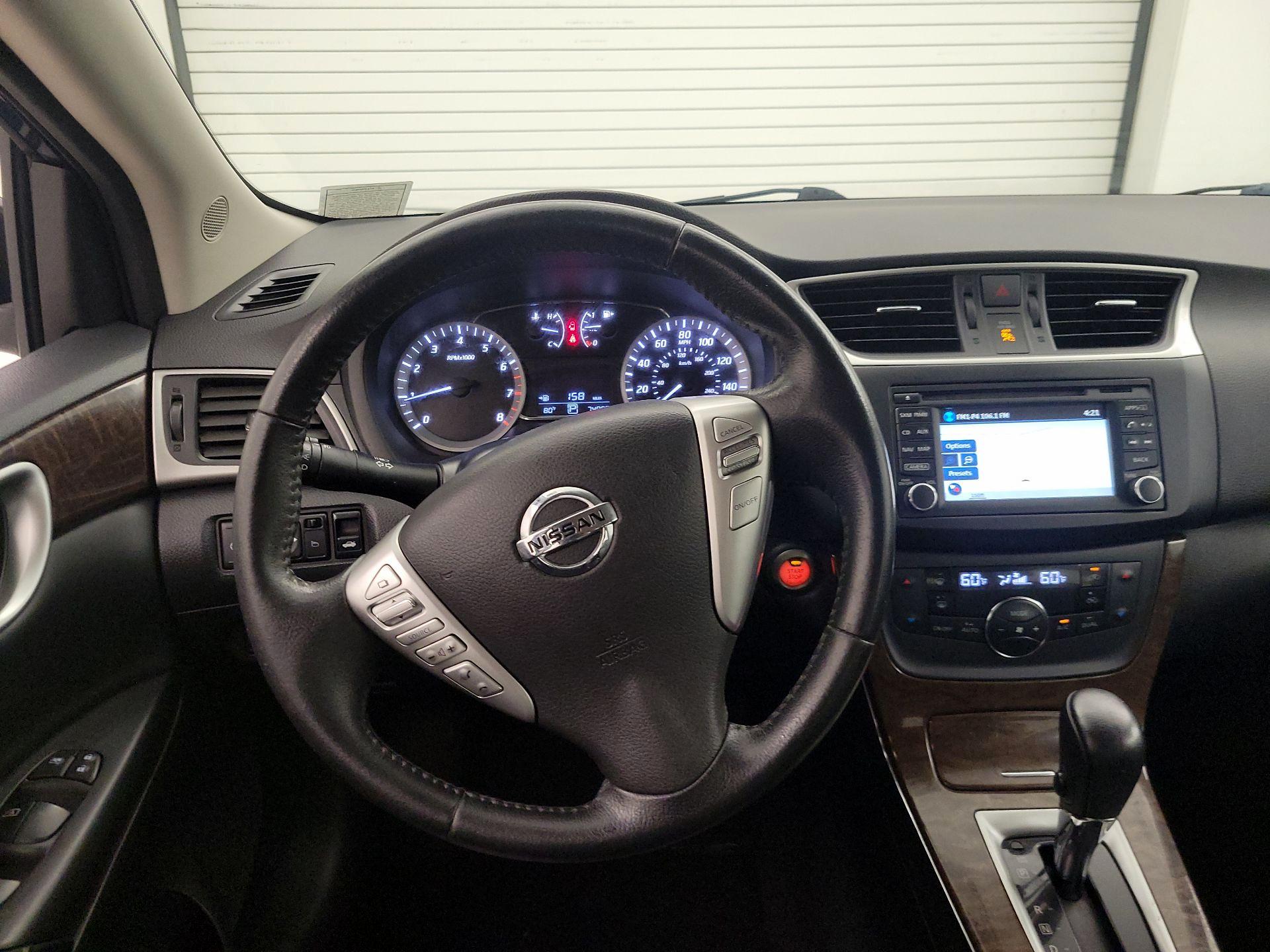 Thumbnail: 2015 Nissan Sentra - 10