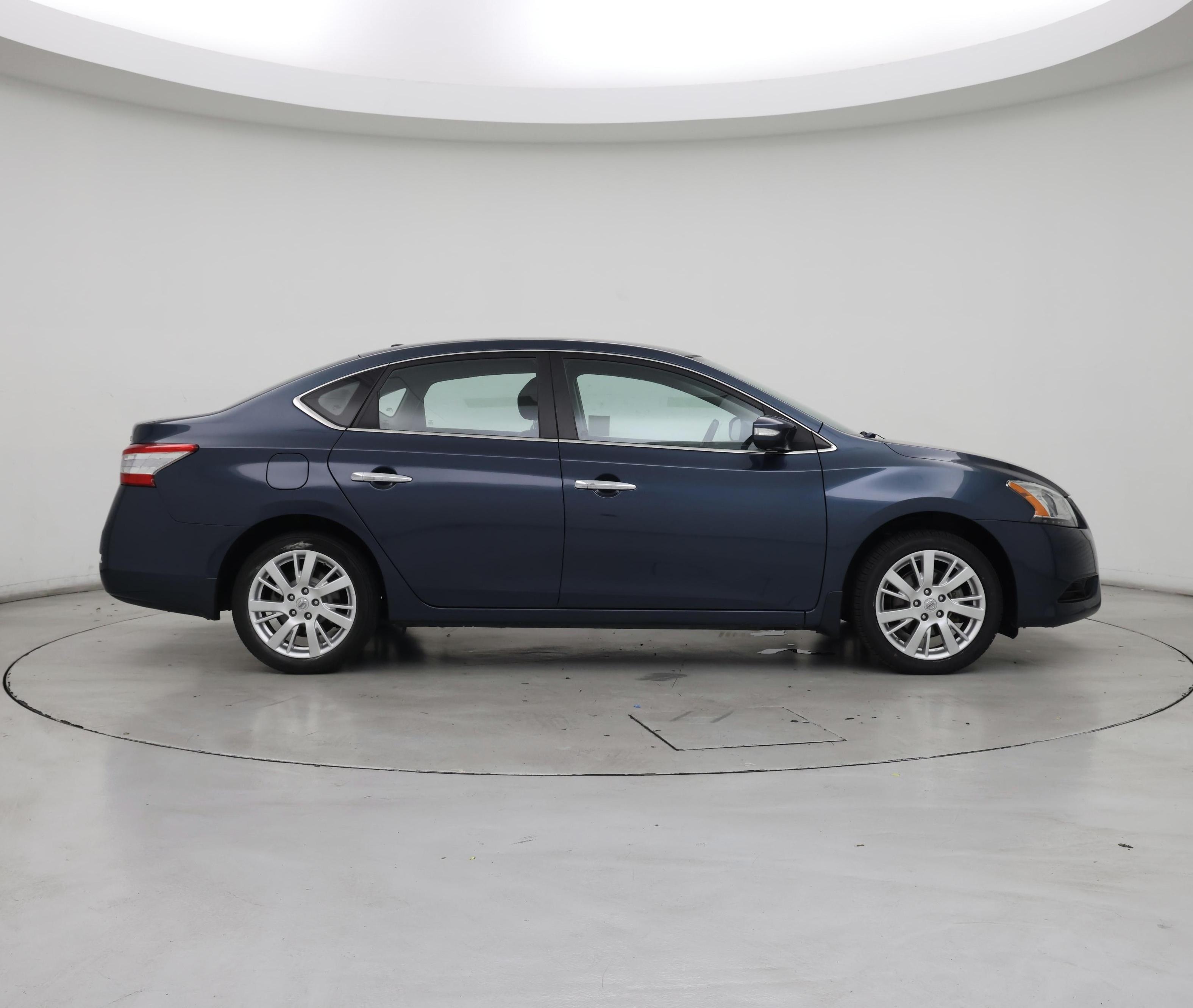 Thumbnail: 2015 Nissan Sentra - 7