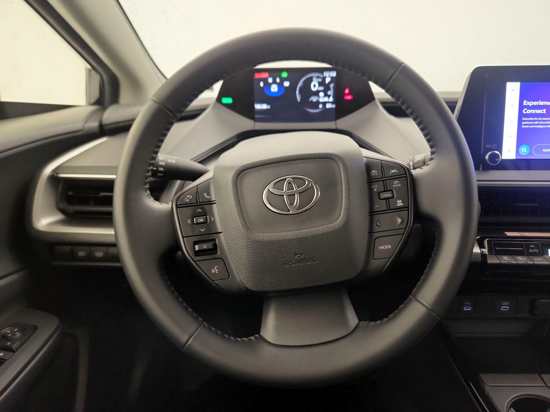 Thumbnail: 2024 Toyota Prius - 10