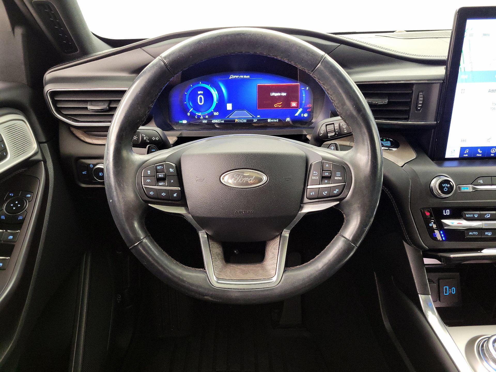 Thumbnail: 2020 Ford Explorer - 10