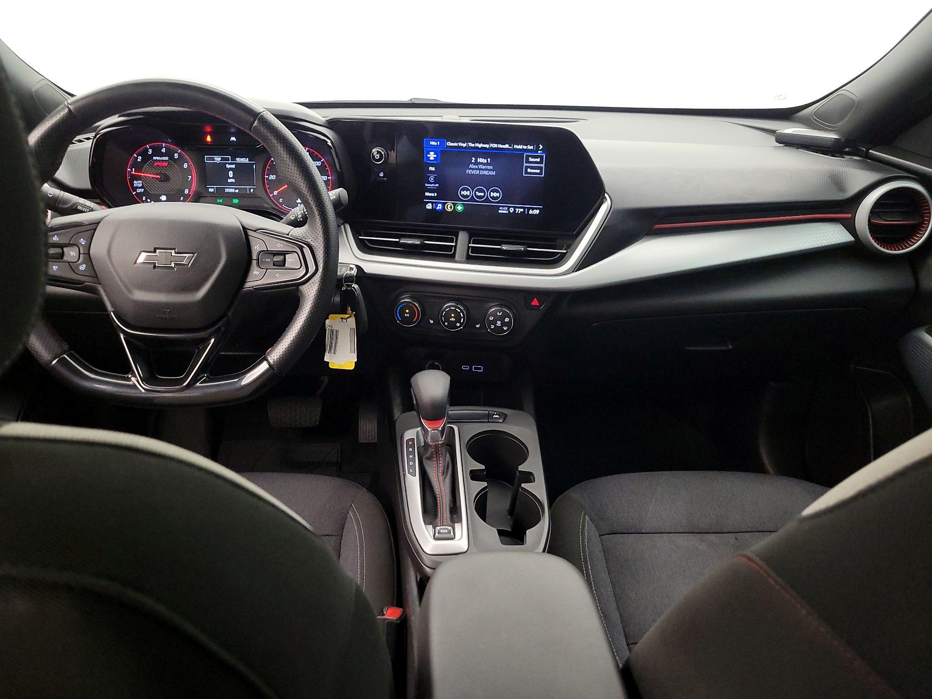 Thumbnail: 2024 Chevrolet Trax - 9