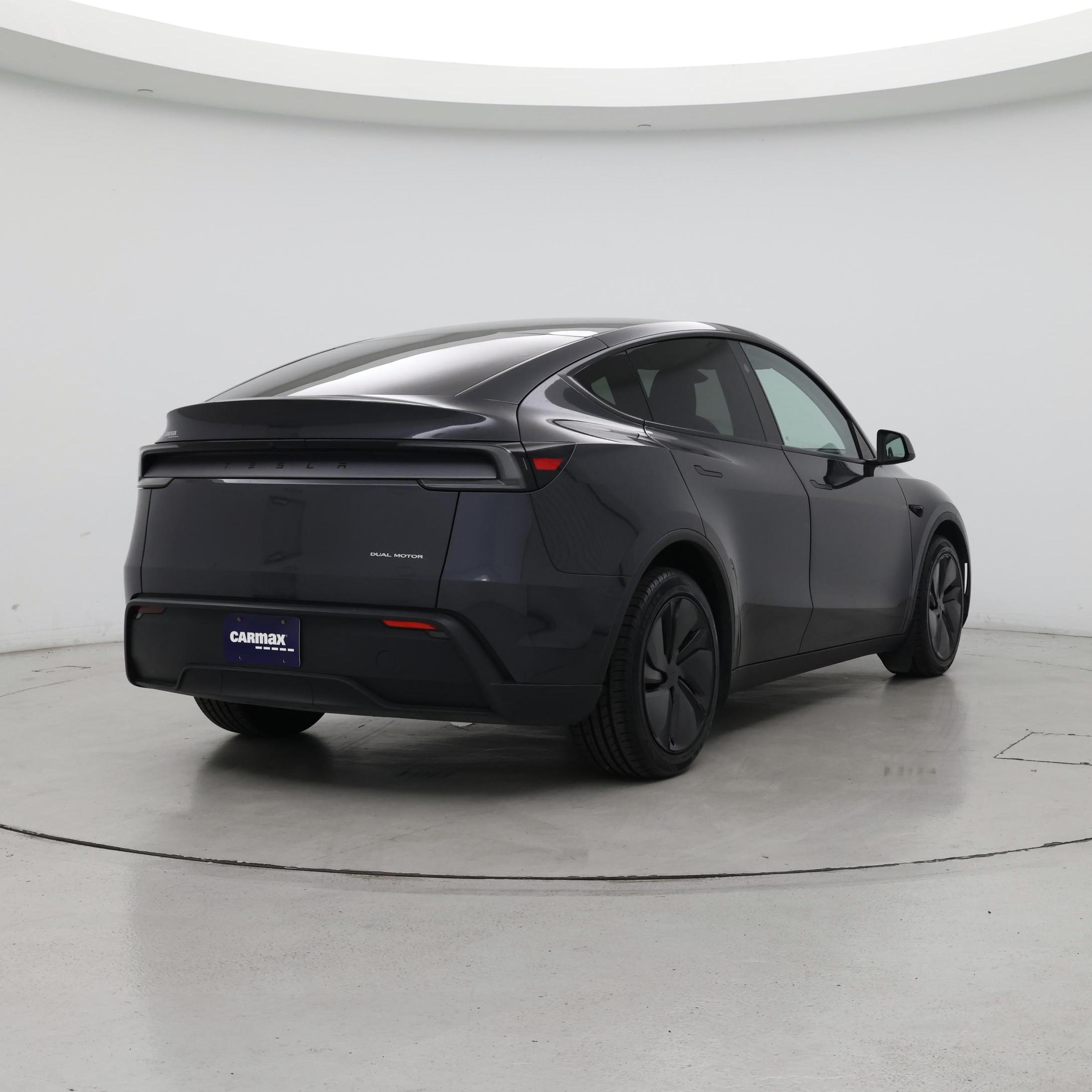 Thumbnail: 2026 Tesla Model Y - 8
