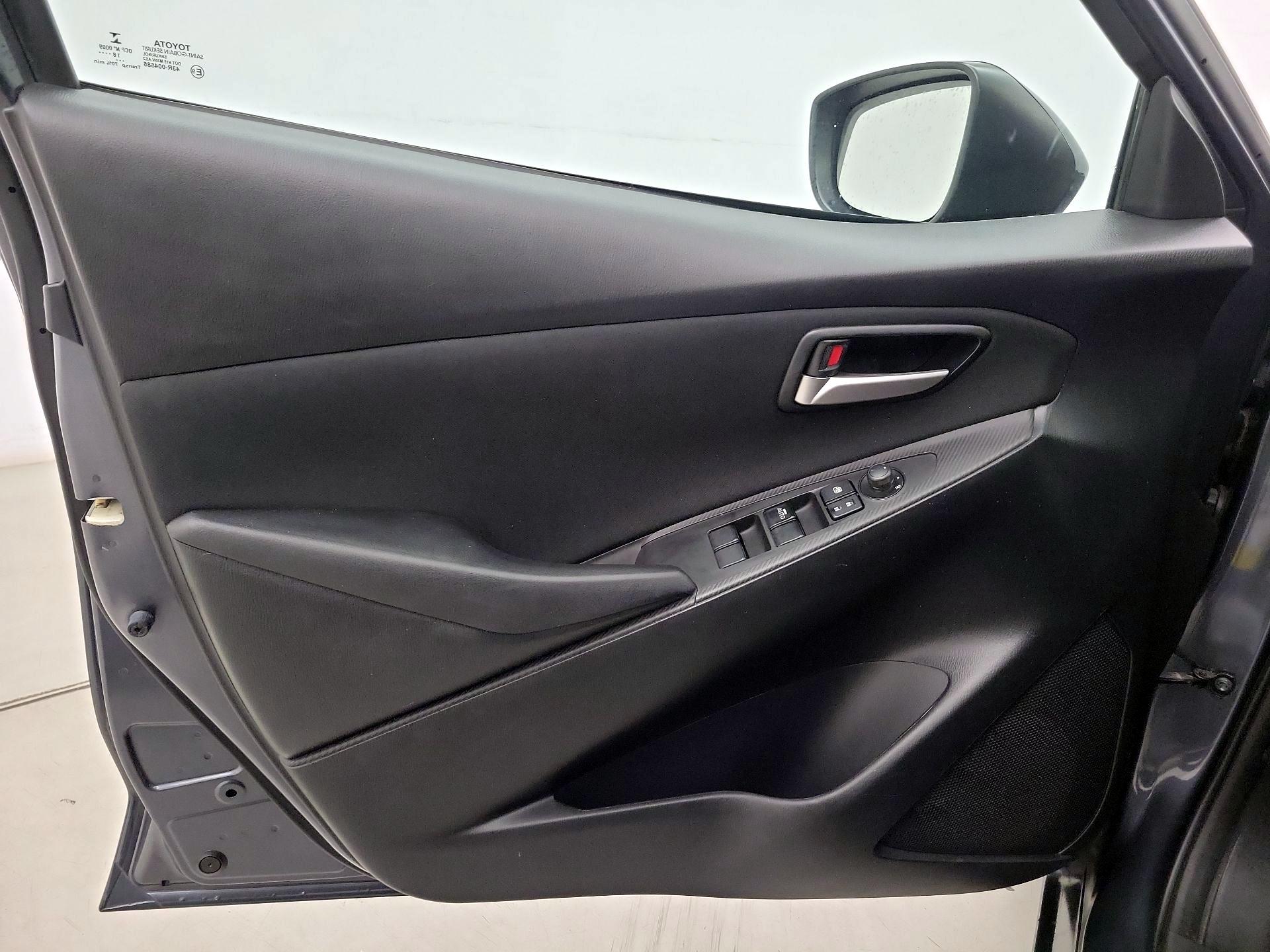 Thumbnail: 2019 Toyota Yaris - 12