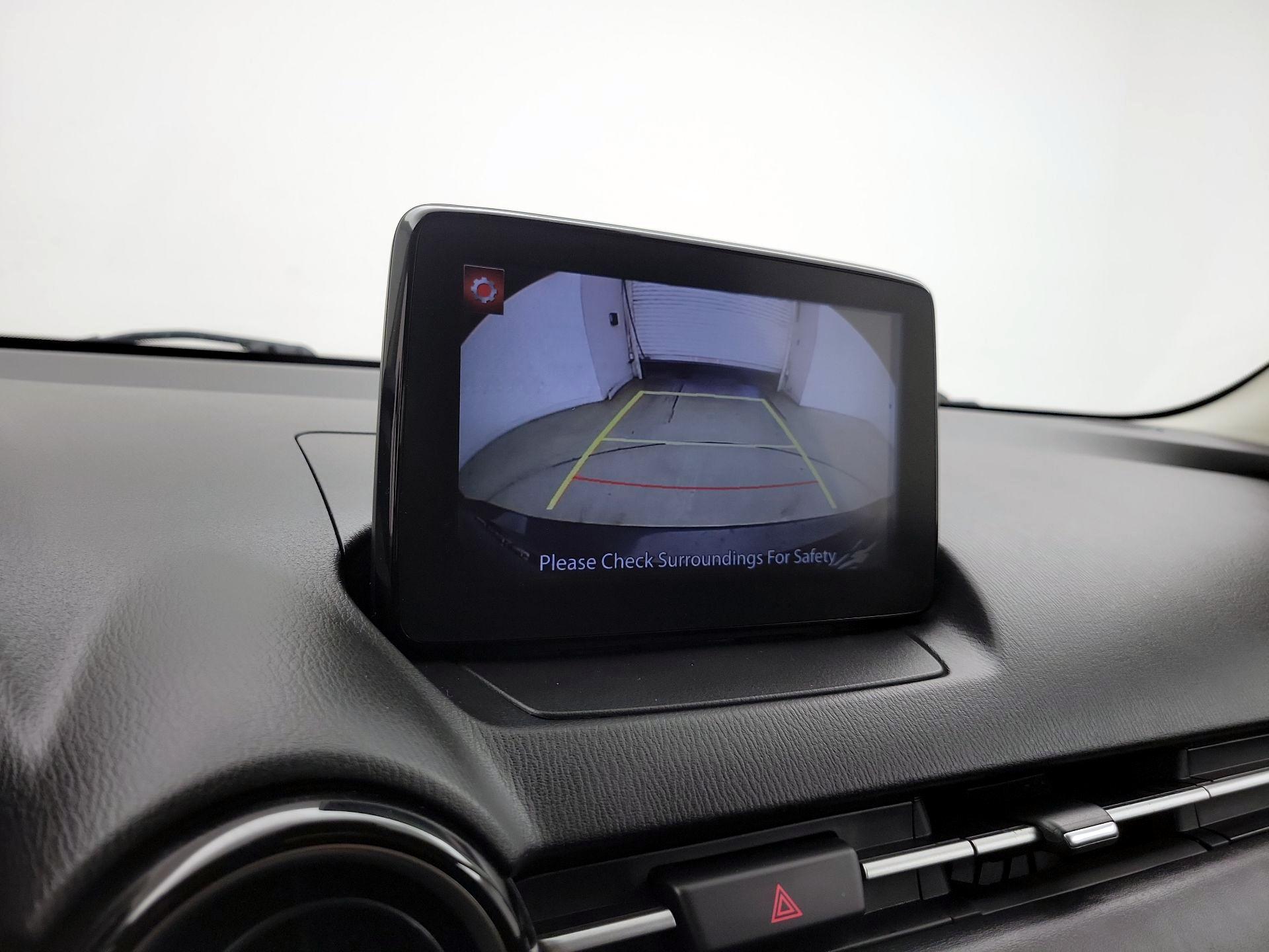 Thumbnail: 2019 Toyota Yaris - 14