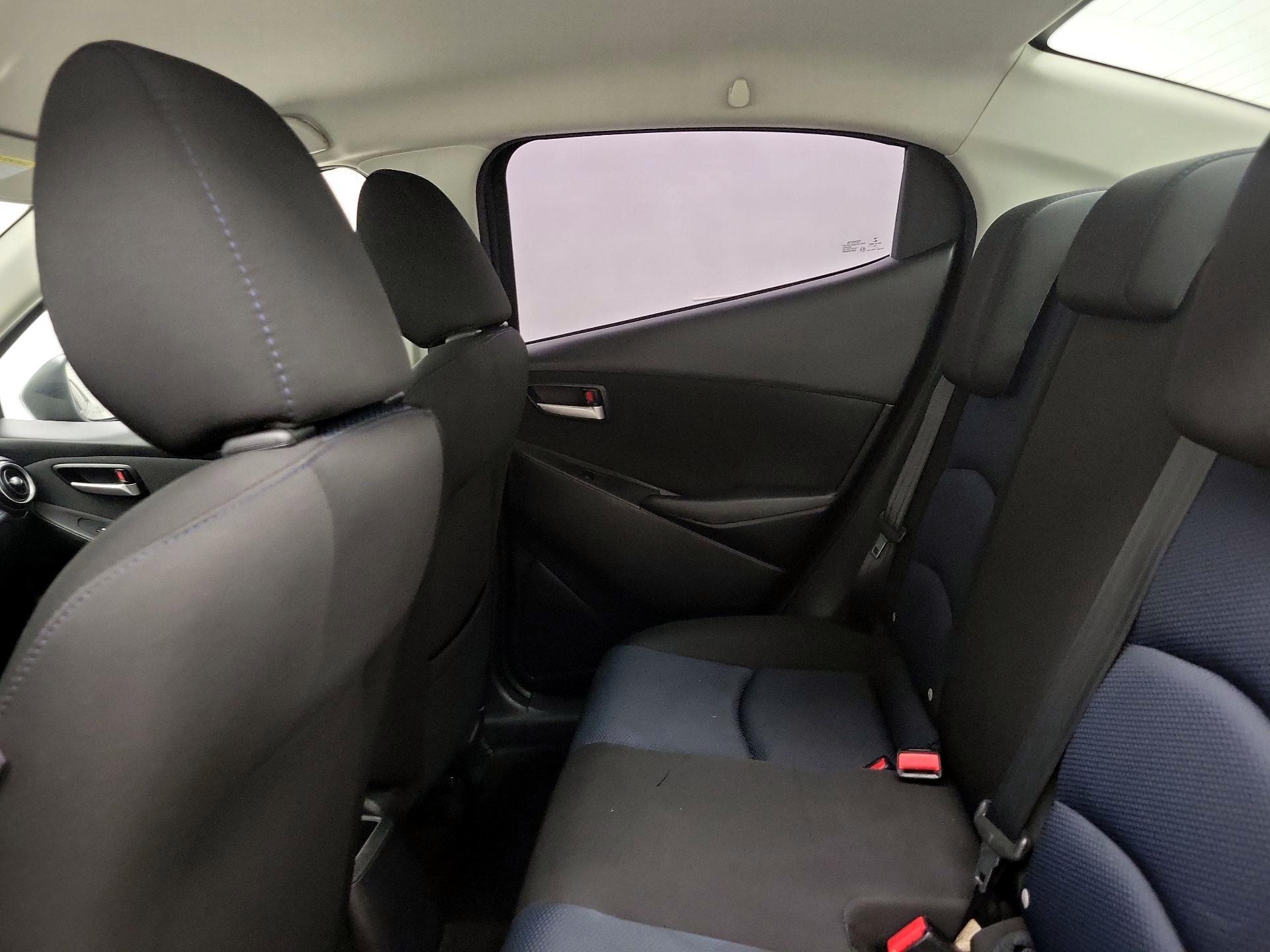 Thumbnail: 2019 Toyota Yaris - 19