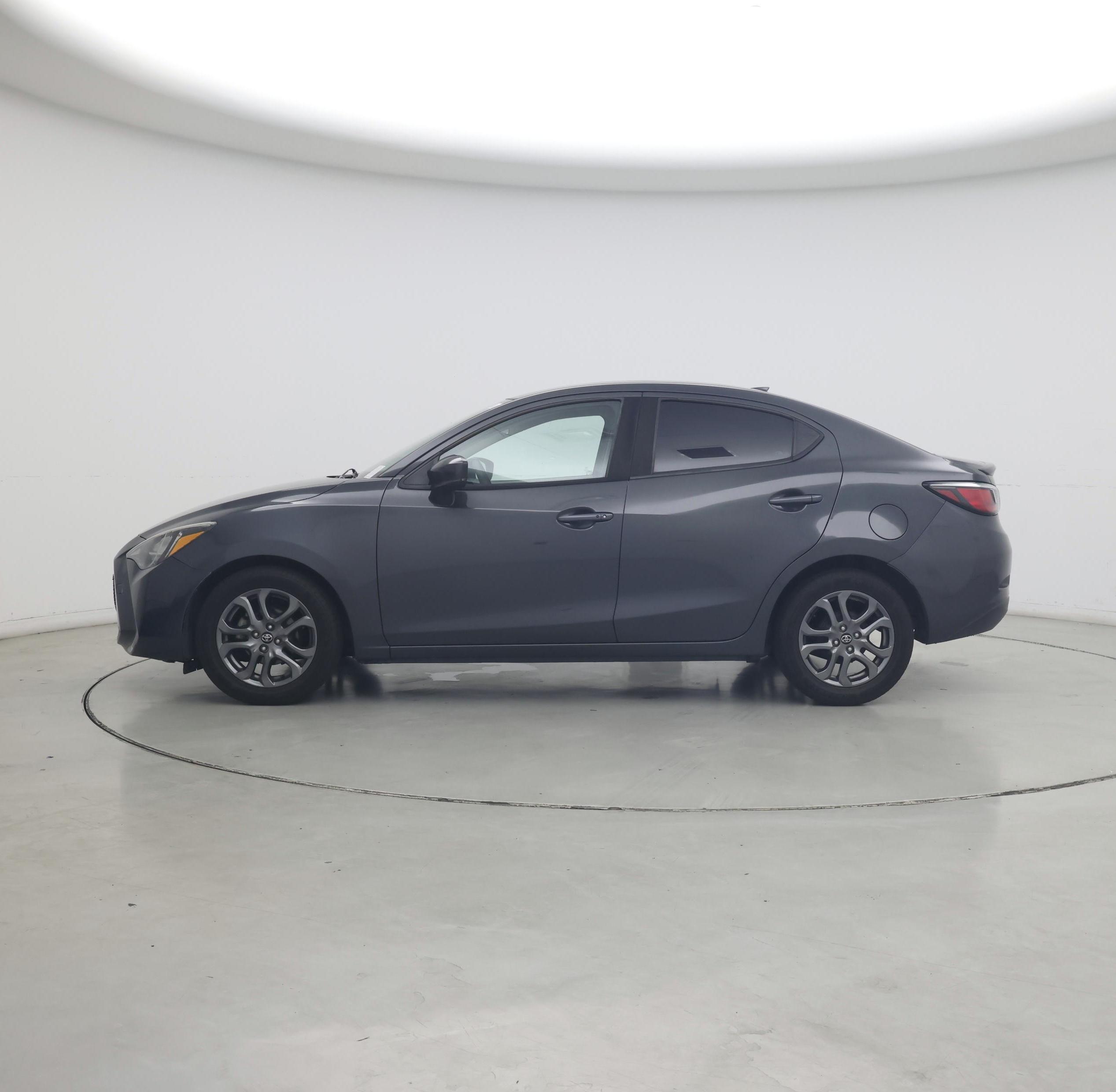 Thumbnail: 2019 Toyota Yaris - 3
