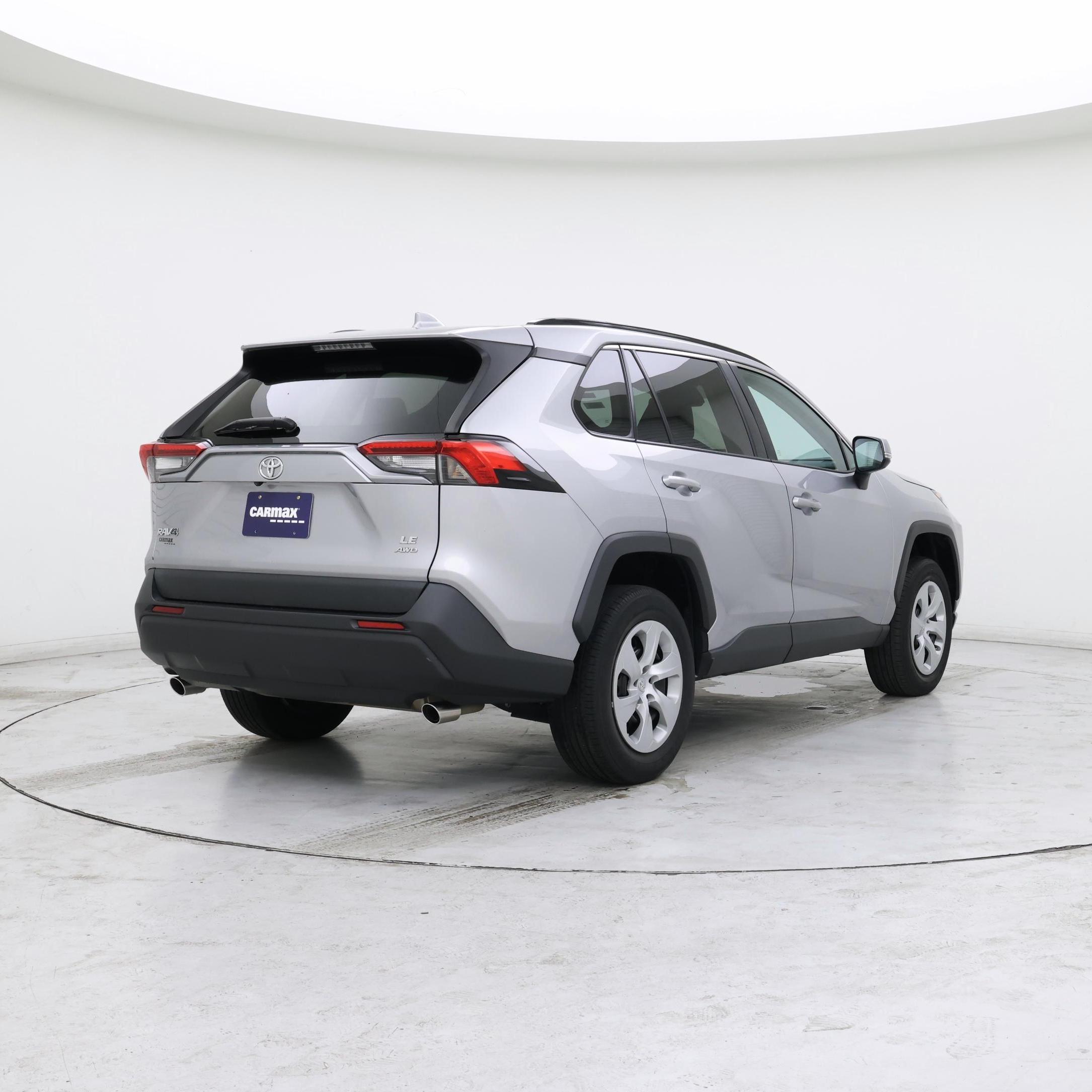 Thumbnail: 2020 Toyota RAV4 - 8