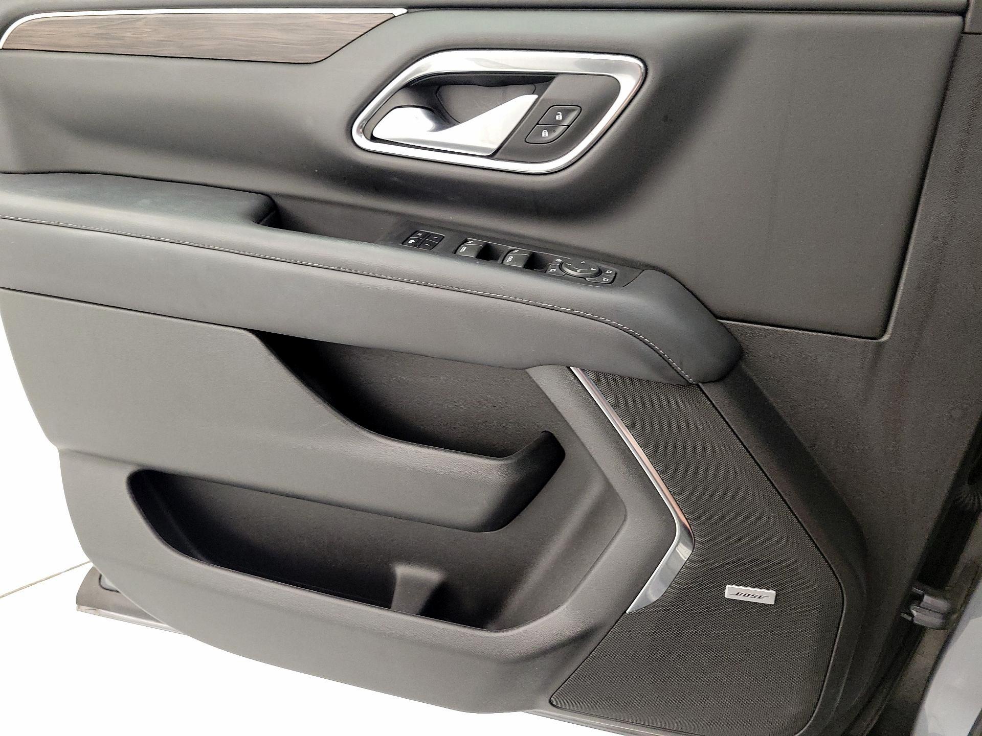 Thumbnail: 2022 Chevrolet Tahoe - 12