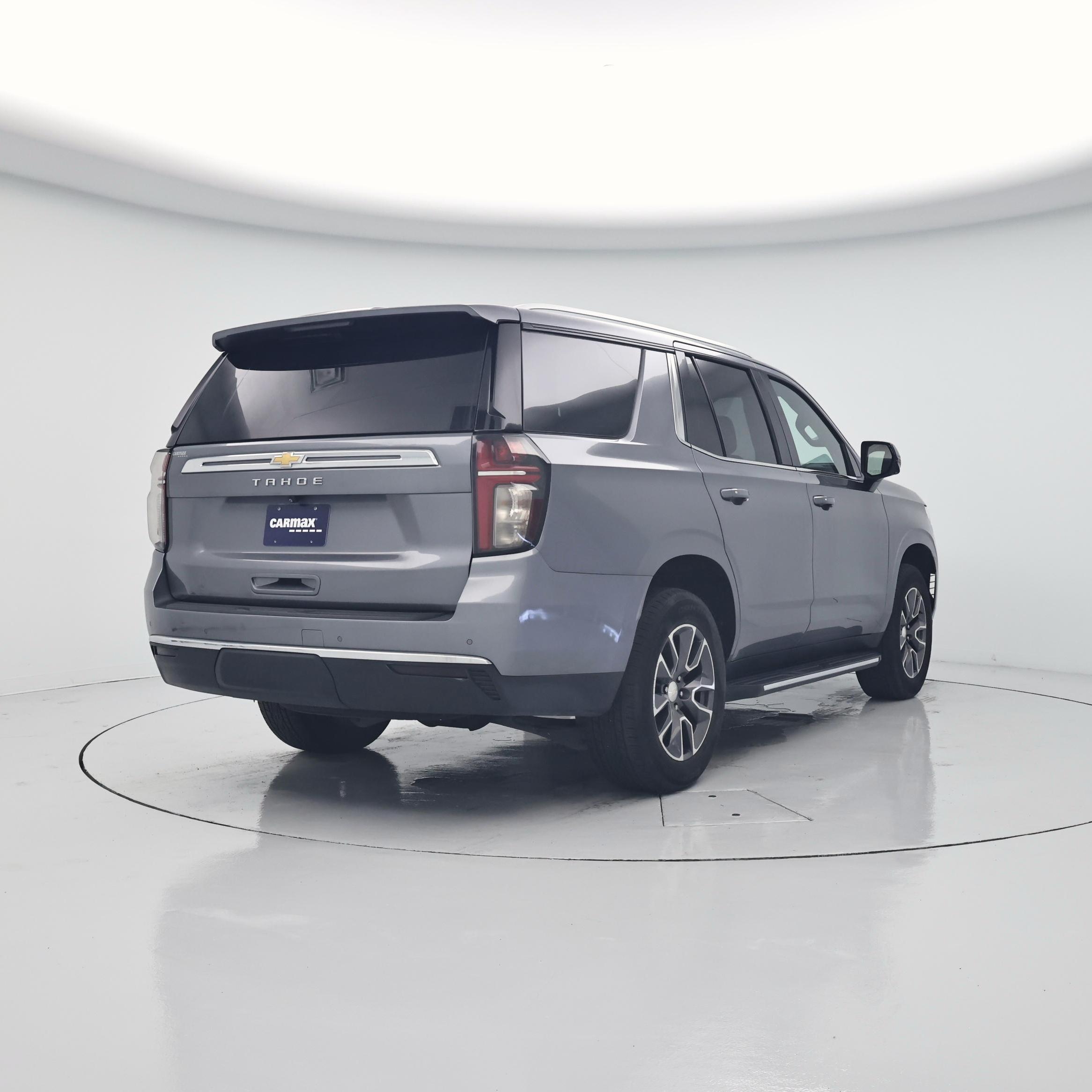 Thumbnail: 2022 Chevrolet Tahoe - 8