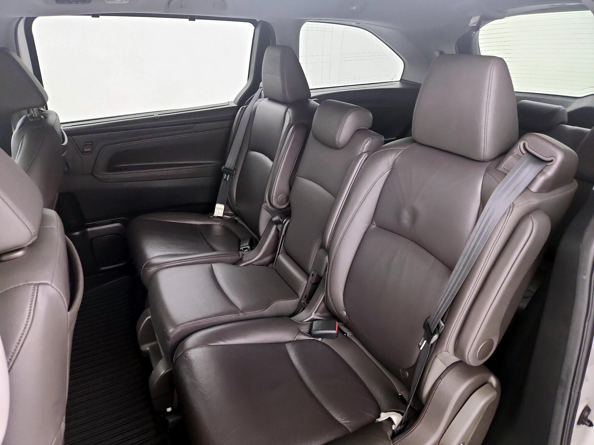 Thumbnail: 2018 Honda Odyssey - 19