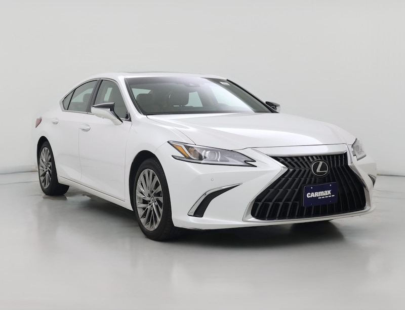 2025 Lexus ES 300h Luxury