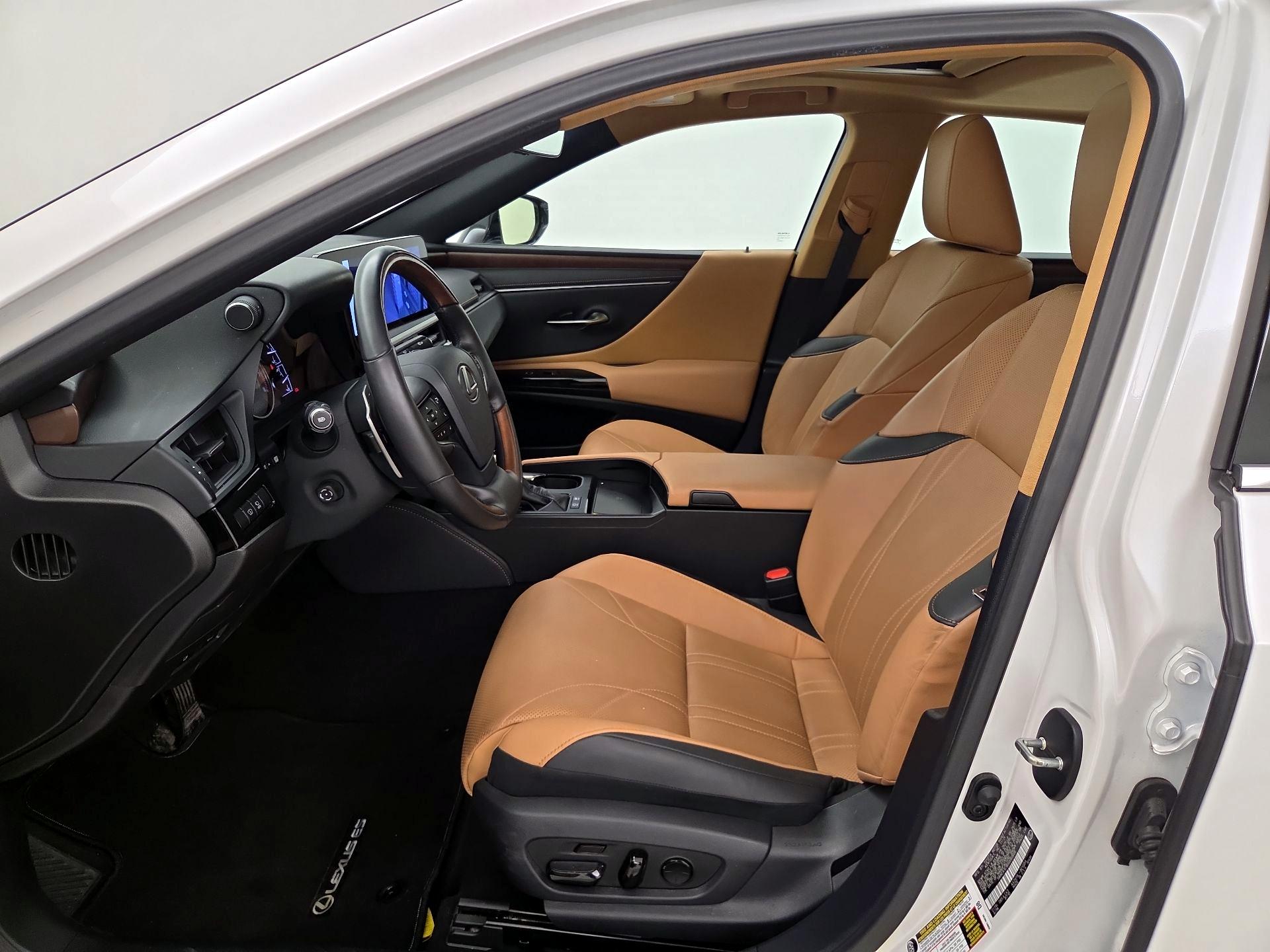 Thumbnail: 2025 Lexus ES - 11