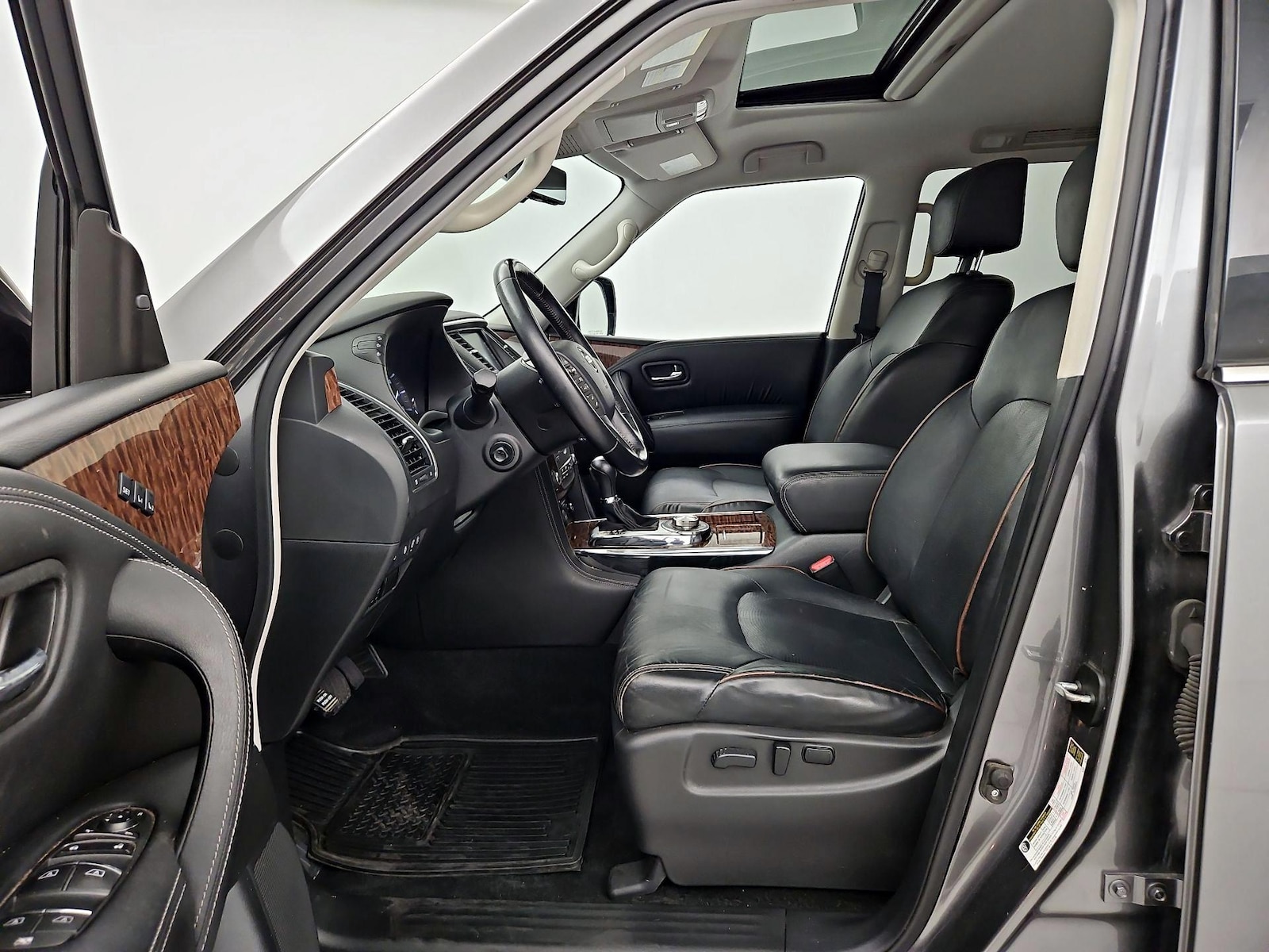 2019 Nissan Armada Platinum - Photo 12
