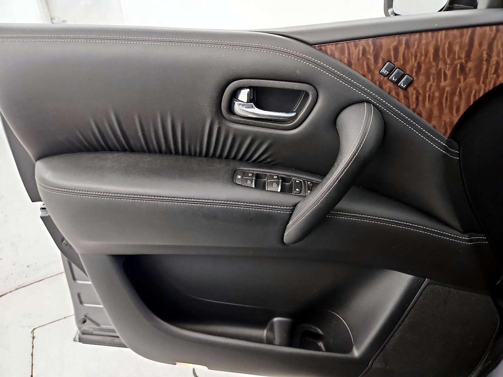 2019 Nissan Armada Platinum - Photo 13