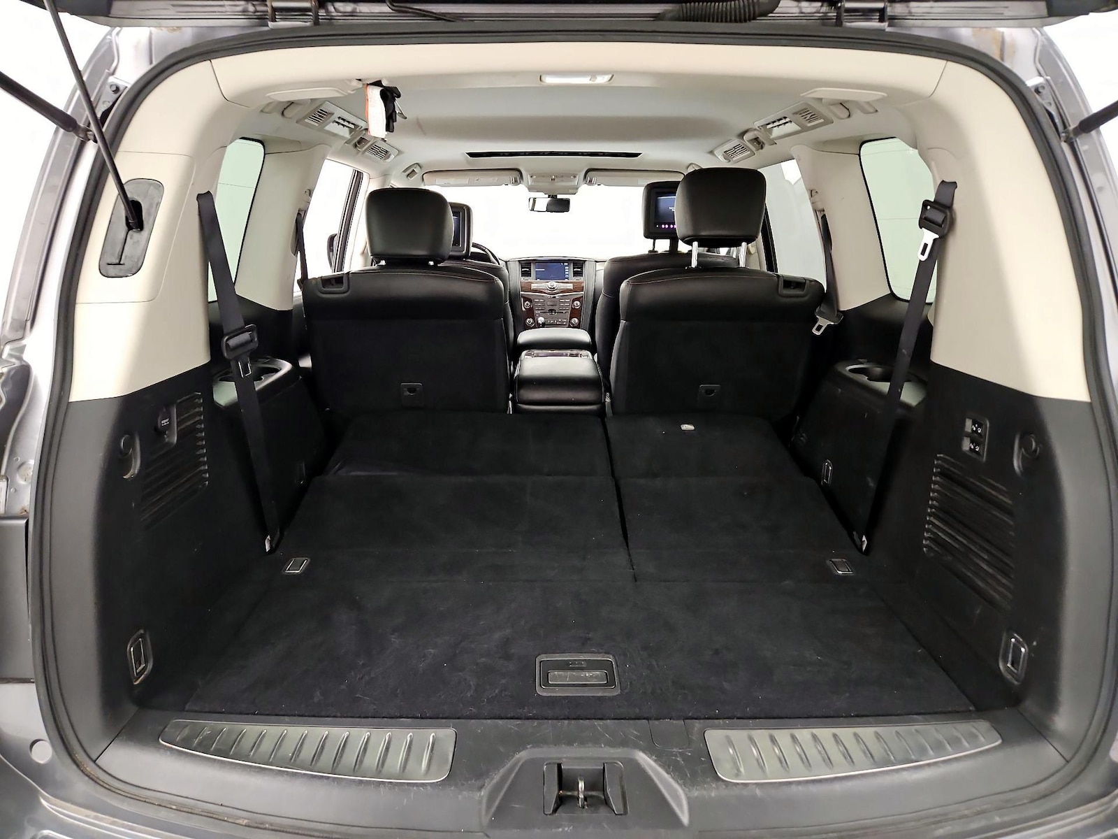 2019 Nissan Armada Platinum - Photo 25