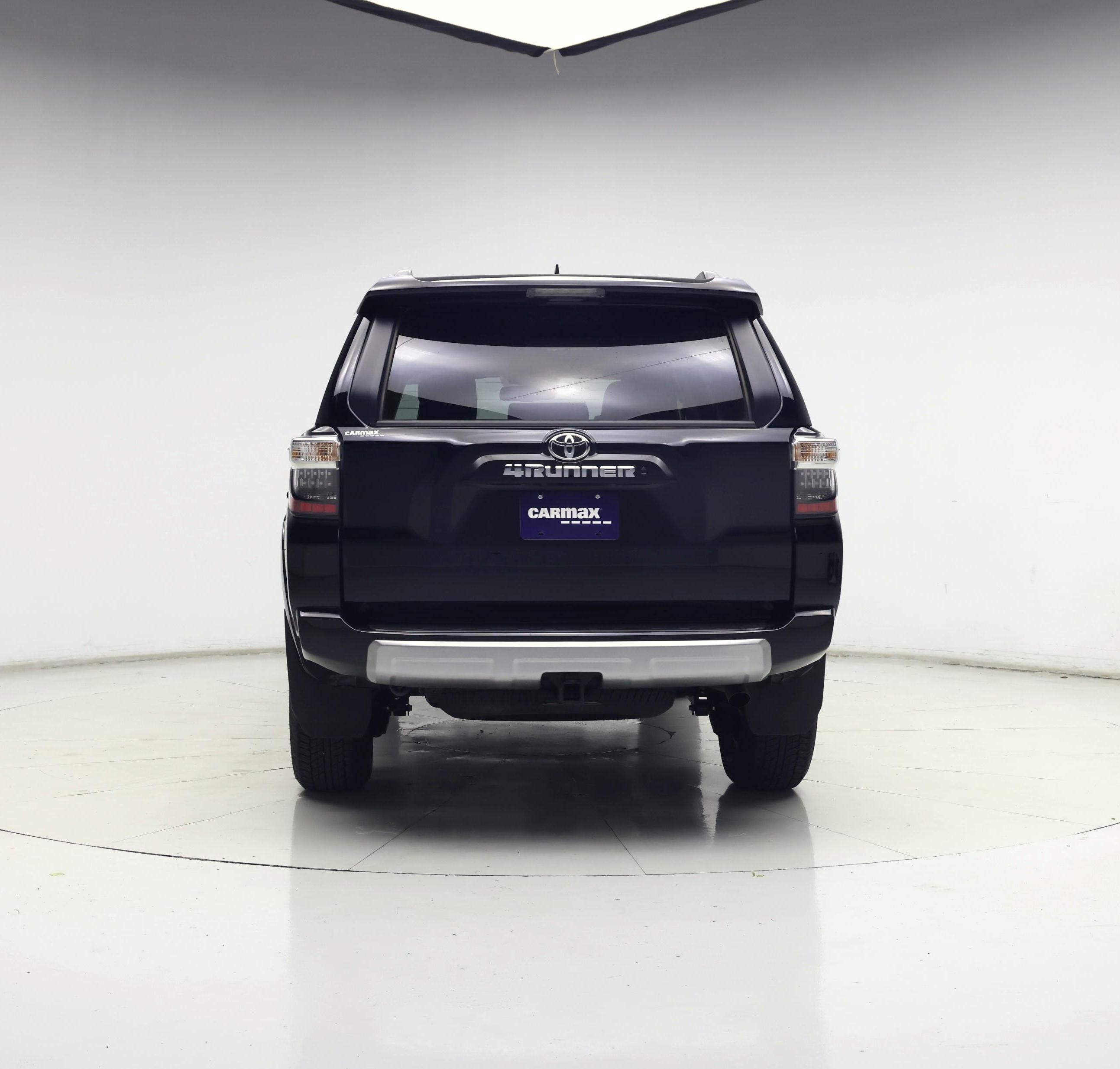 Thumbnail: 2023 Toyota 4Runner - 6
