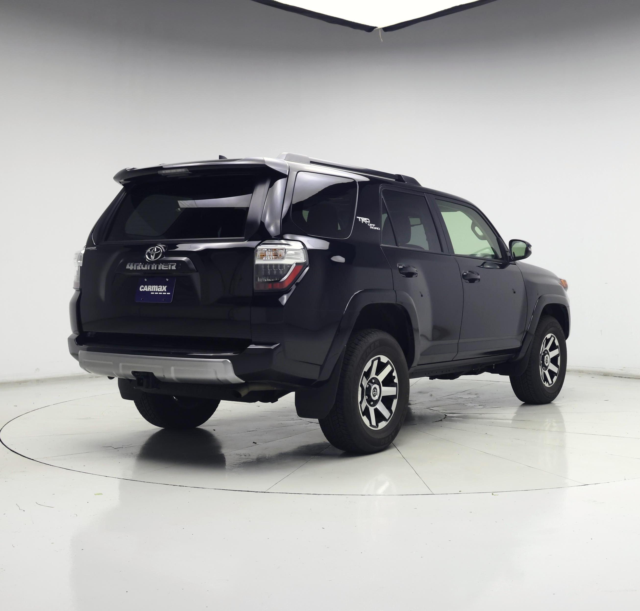 Thumbnail: 2023 Toyota 4Runner - 8