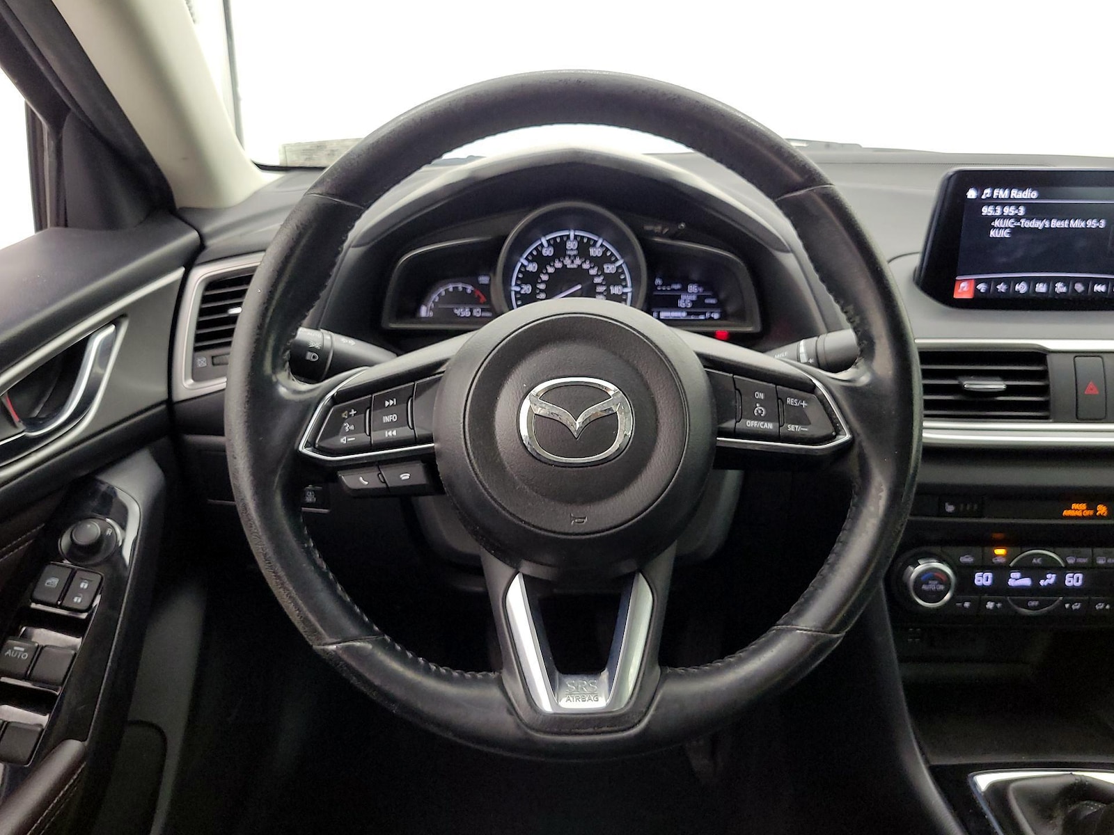 2017 Mazda Mazda3 Touring - Photo 11