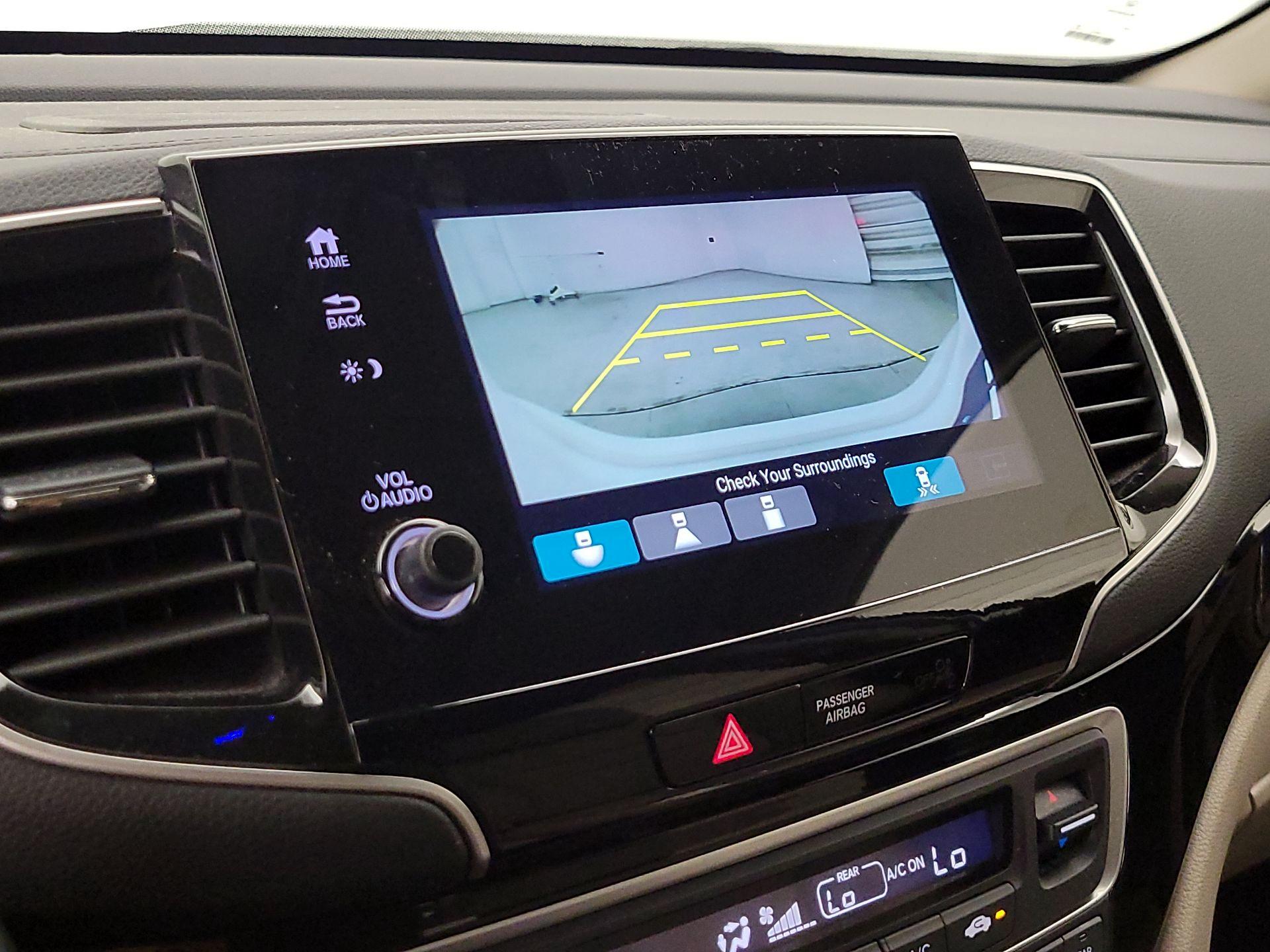 Thumbnail: 2021 Honda Pilot - 14