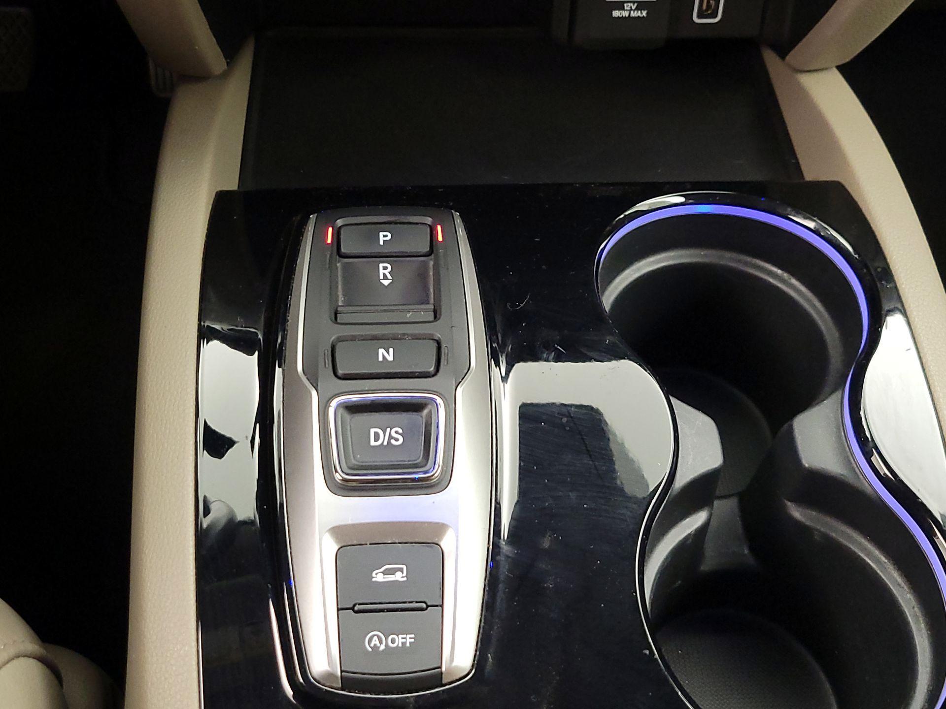 Thumbnail: 2021 Honda Pilot - 17