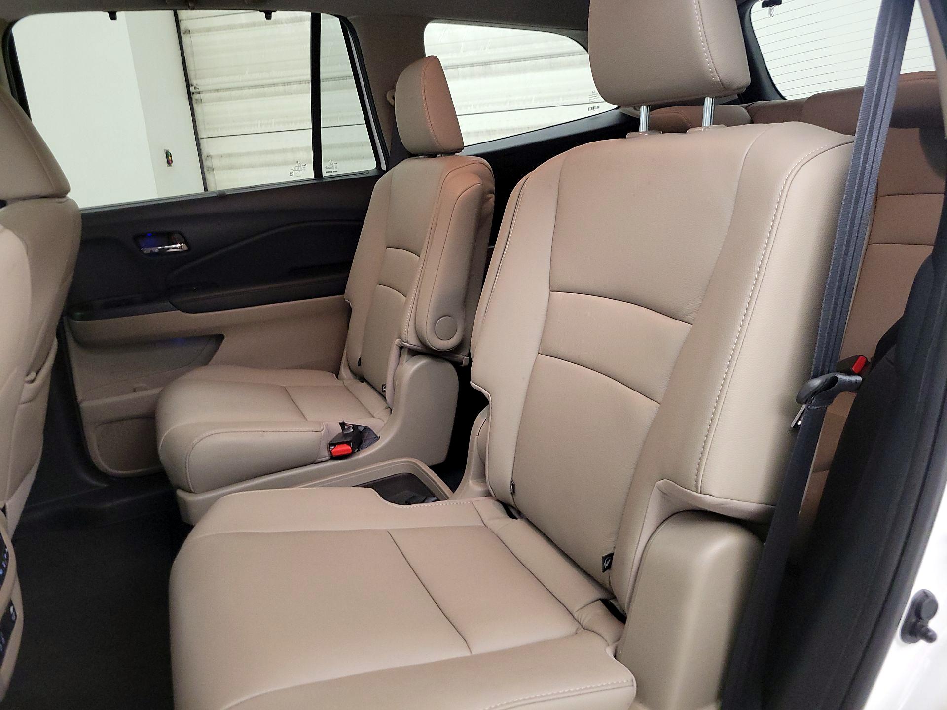 Thumbnail: 2021 Honda Pilot - 20