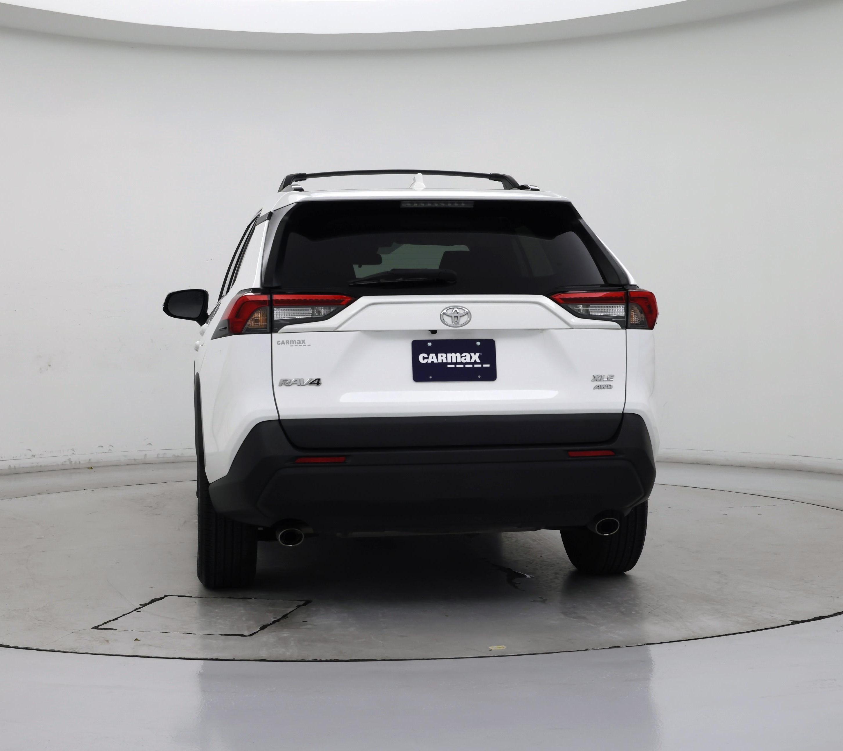 Thumbnail: 2022 Toyota RAV4 - 6