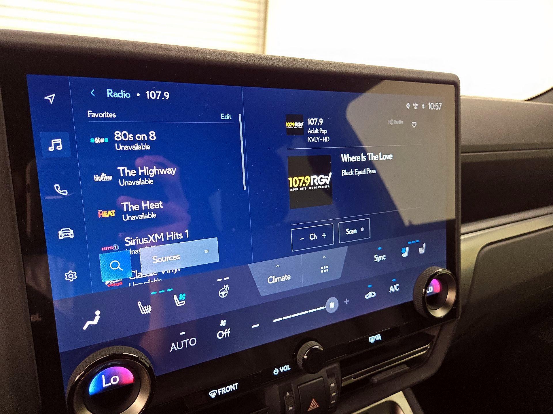 Thumbnail: 2024 Lexus GX - 15