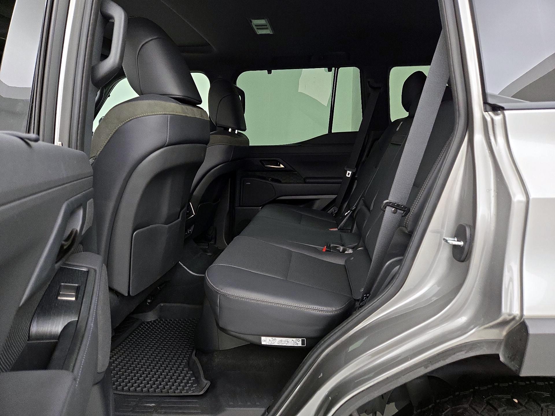 Thumbnail: 2024 Lexus GX - 20