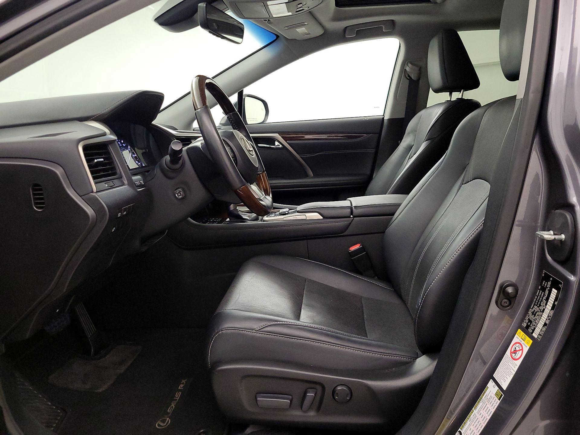 Thumbnail: 2017 Lexus RX - 11