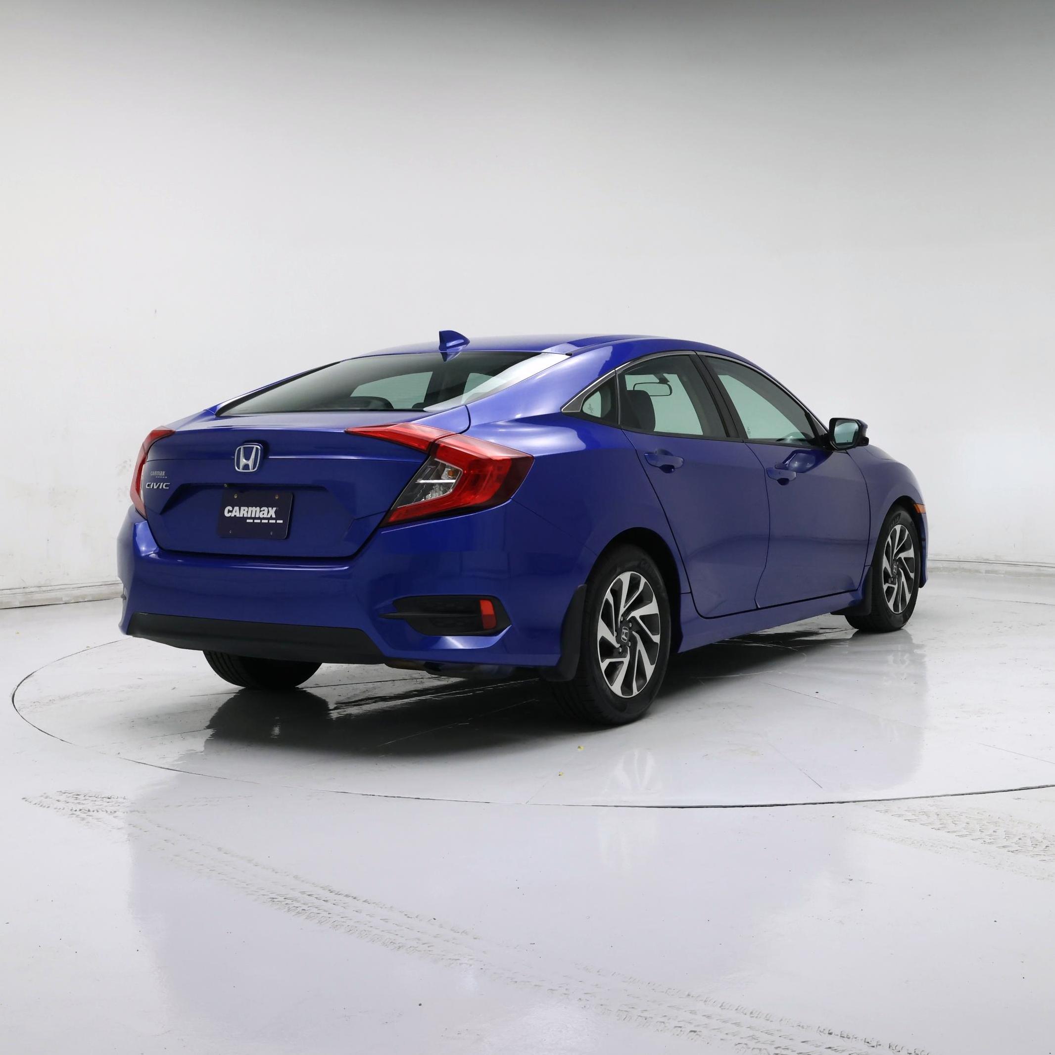 Thumbnail: 2017 Honda Civic - 8