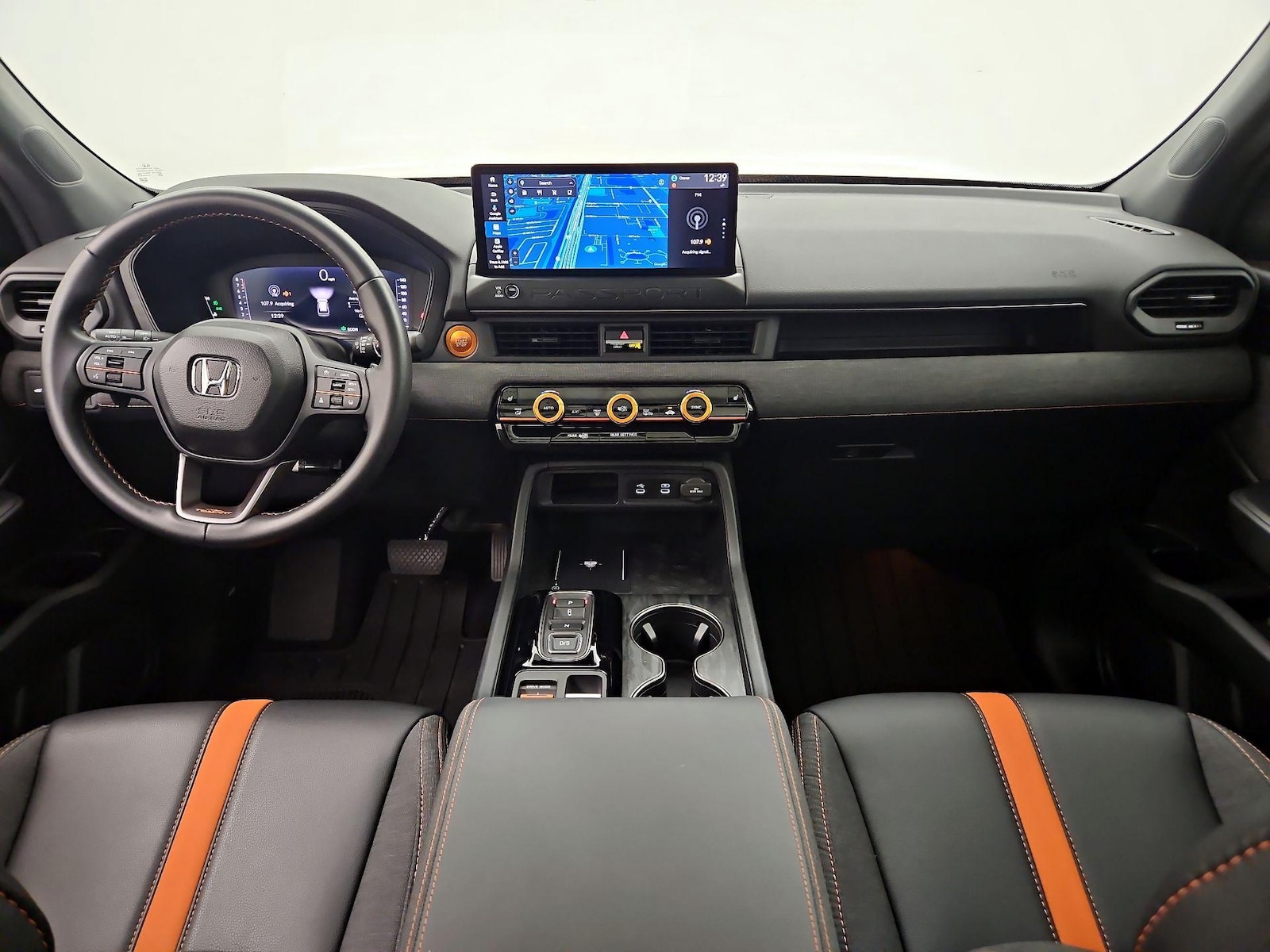 Apple CarPlay® & Android Auto™