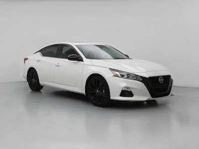 2022 Nissan Altima SR
