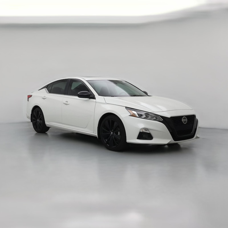 2022 Nissan Altima SR